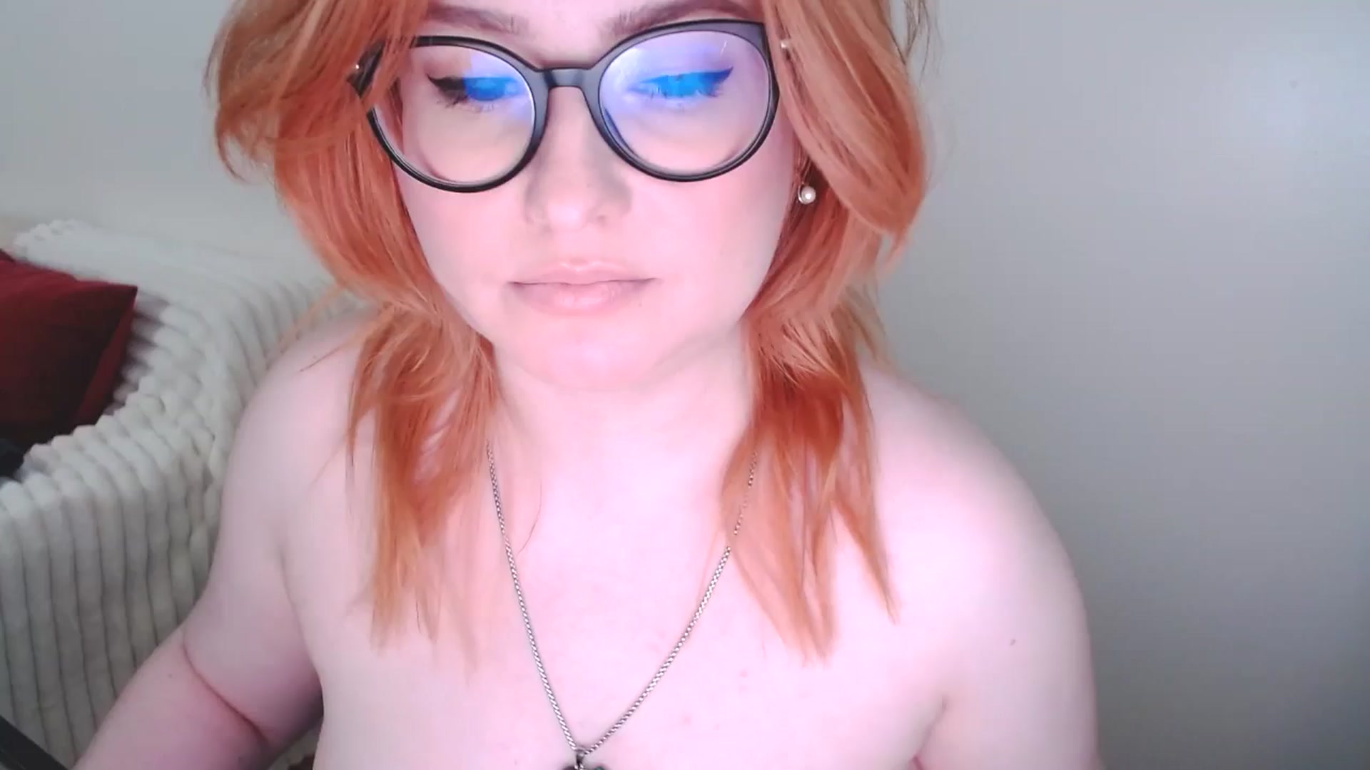 Gallery image thumbnail from EvaStar19's myfreecams stream on, 03/09/2025, 16:21 image 1 of 20