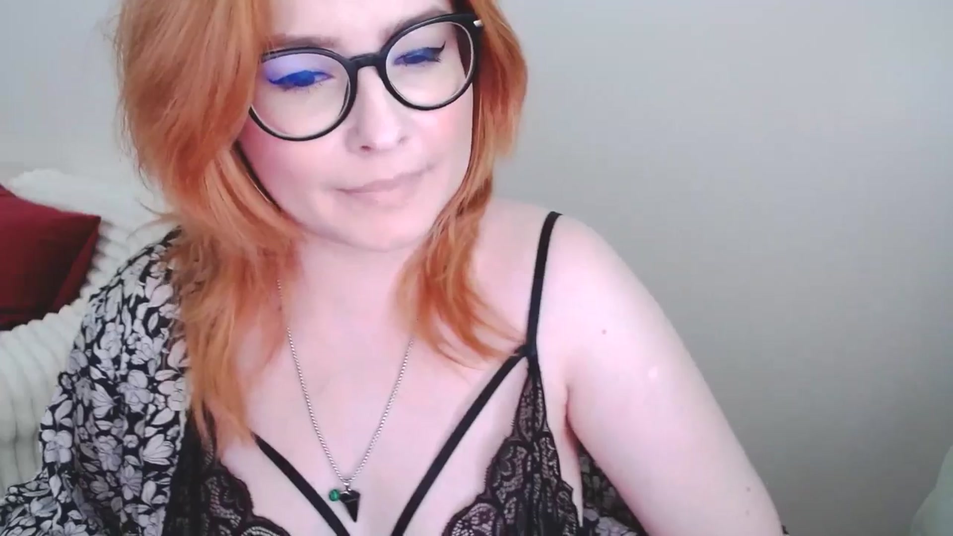 Gallery image thumbnail from EvaStar19's myfreecams stream on, 03/15/2025, 13:38 image 4 of 20