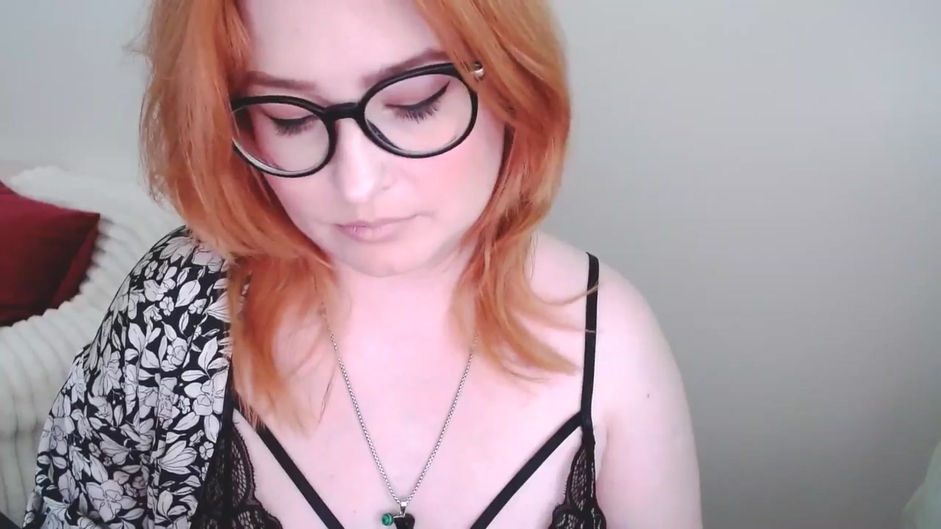 Gallery image thumbnail from EvaStar19's myfreecams stream on, 03/15/2025, 13:38 image 5 of 20