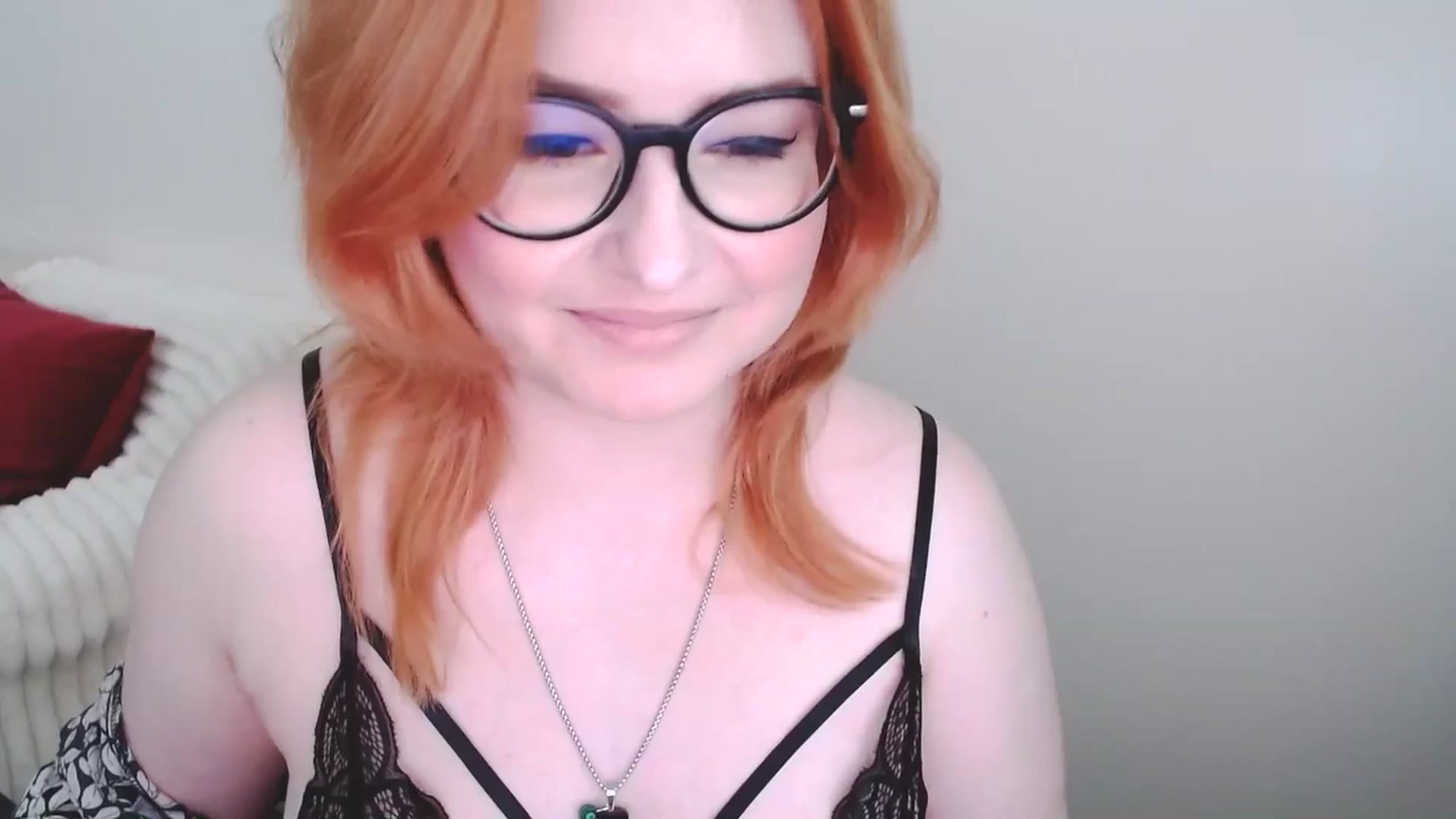 Gallery image thumbnail from EvaStar19's myfreecams stream on, 03/15/2025, 13:38 image 14 of 20