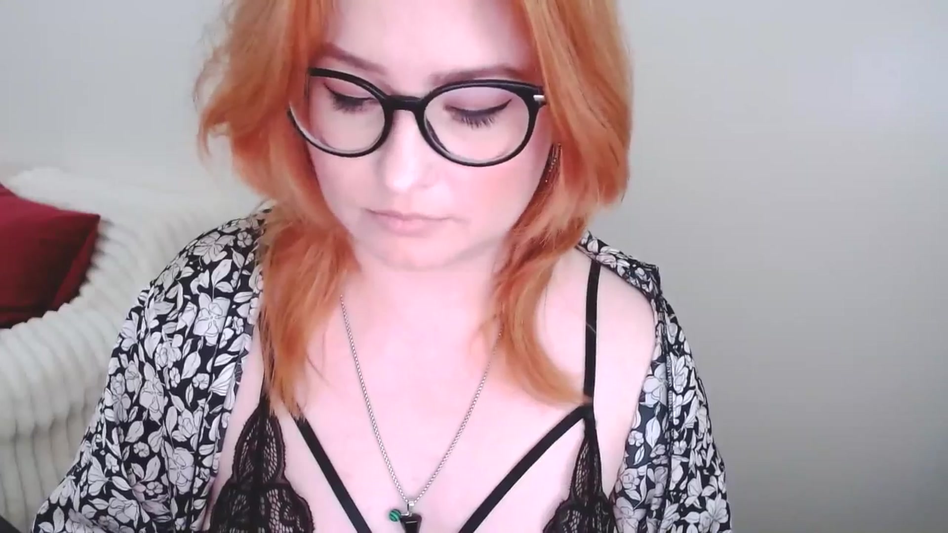 Gallery image thumbnail from EvaStar19's myfreecams stream on, 03/15/2025, 13:38 image 18 of 20