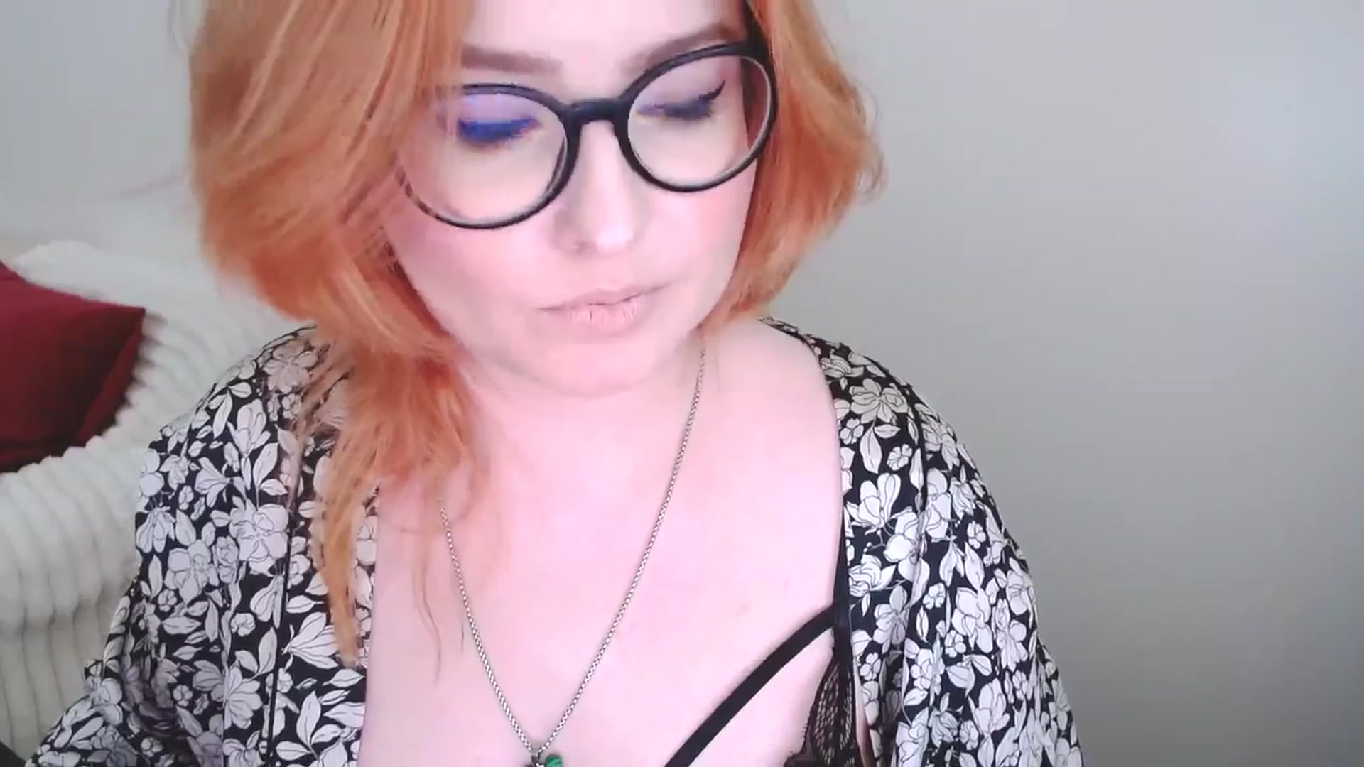 Gallery image thumbnail from EvaStar19's myfreecams stream on, 03/15/2025, 14:11 image 19 of 20