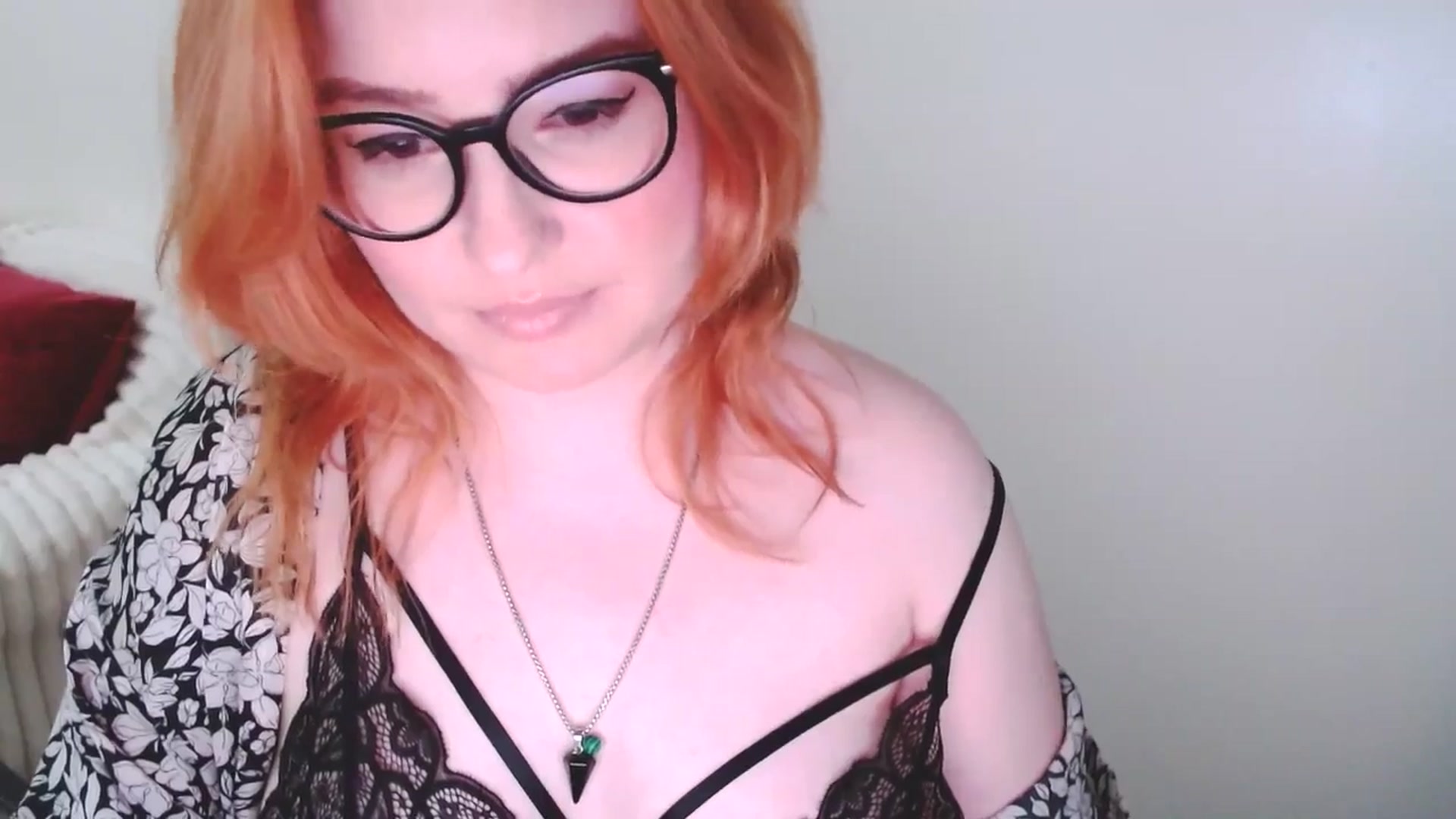 Gallery image thumbnail from EvaStar19's myfreecams stream on, 03/15/2025, 16:28 image 16 of 20