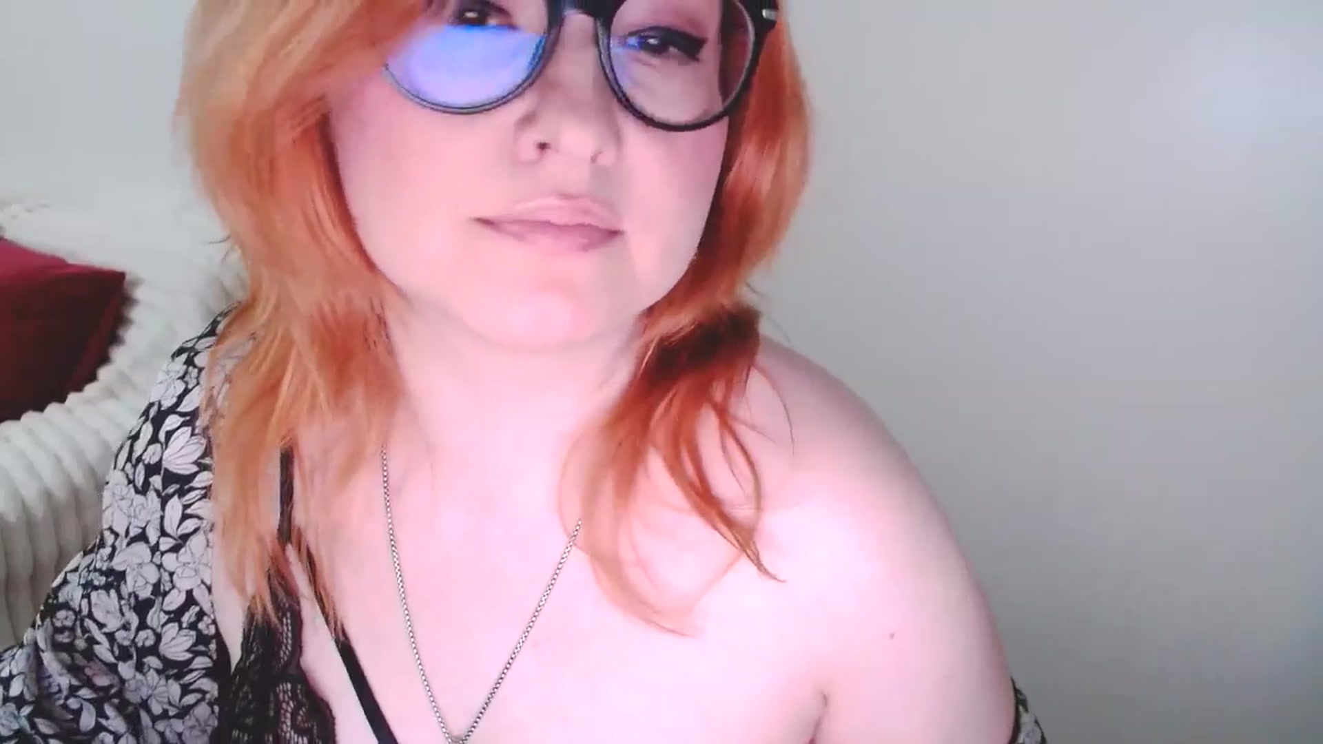 Gallery image thumbnail from EvaStar19's myfreecams stream on, 03/15/2025, 16:28 image 17 of 20