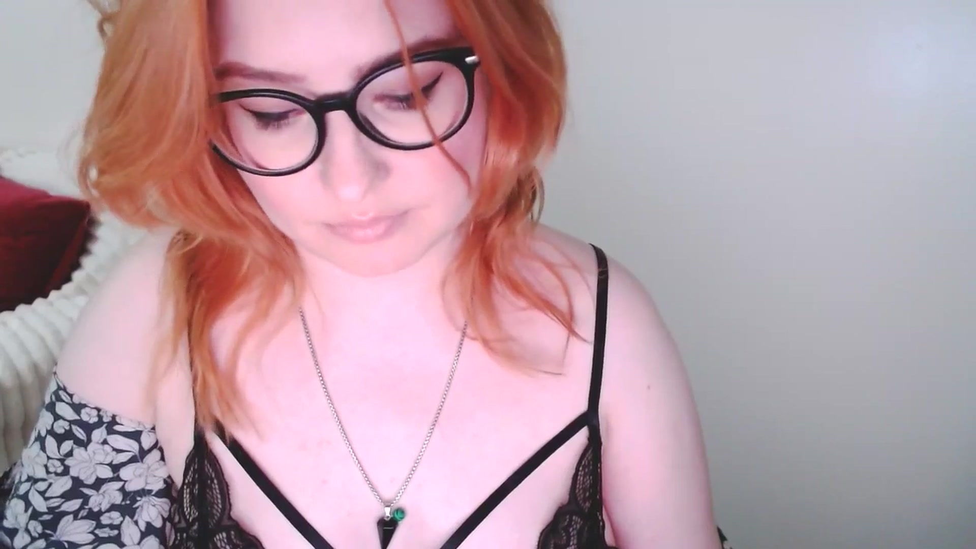 Gallery image thumbnail from EvaStar19's myfreecams stream on, 03/15/2025, 16:28 image 14 of 20