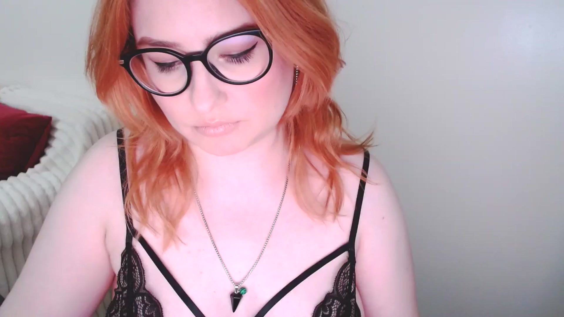 Gallery image thumbnail from EvaStar19's myfreecams stream on, 03/15/2025, 16:28 image 1 of 20