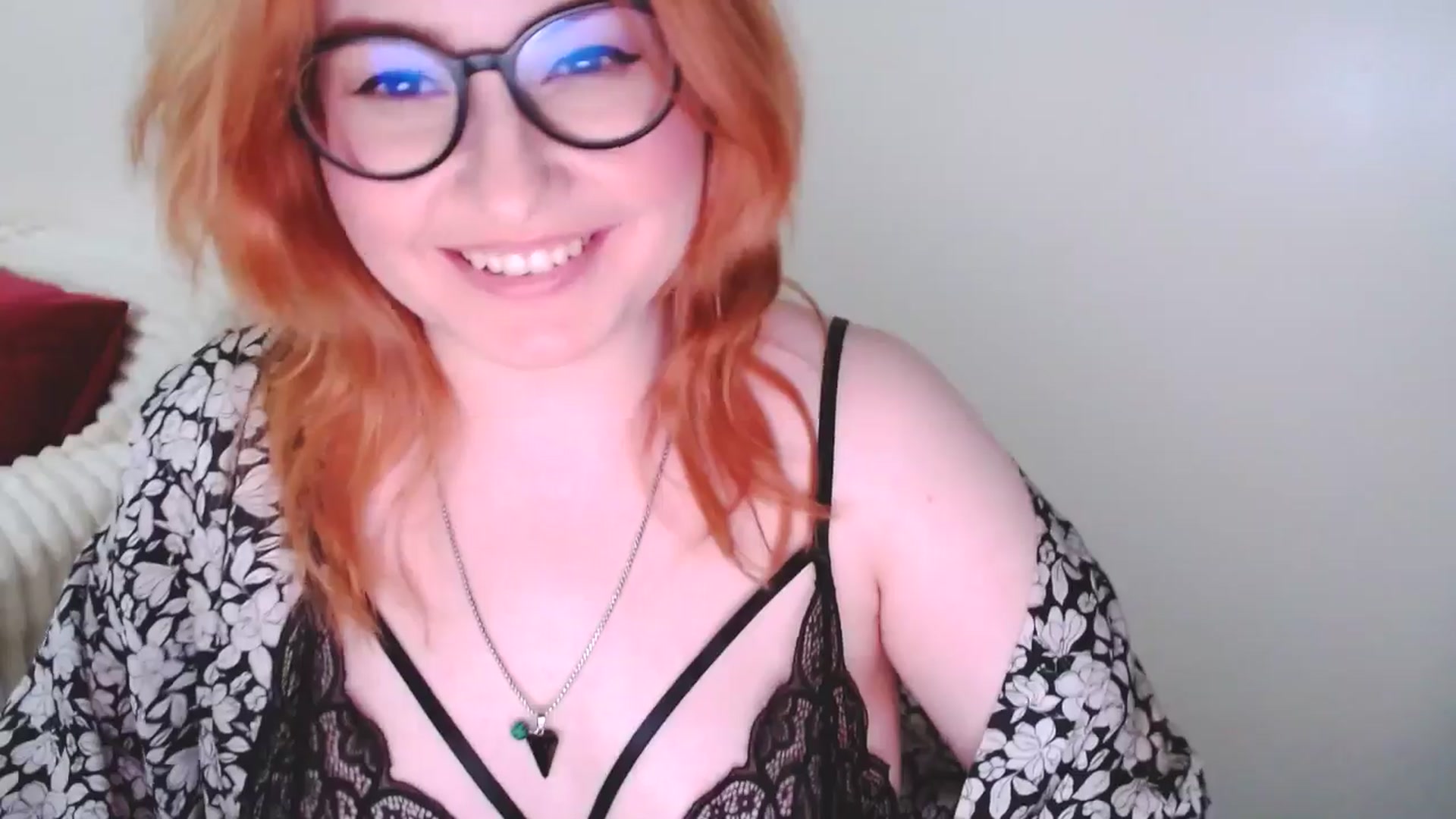 Gallery image thumbnail from EvaStar19's myfreecams stream on, 03/15/2025, 17:09 image 16 of 20