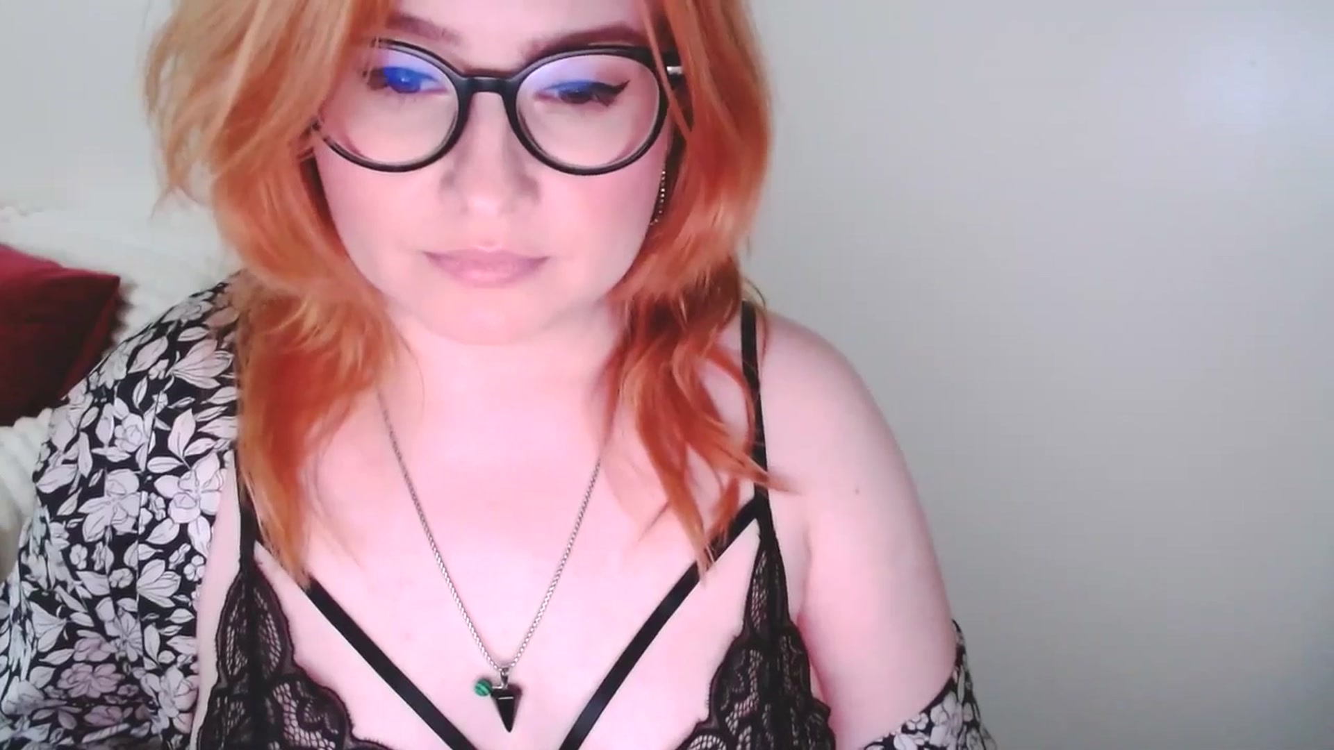 Gallery image thumbnail from EvaStar19's myfreecams stream on, 03/15/2025, 17:09 image 7 of 20