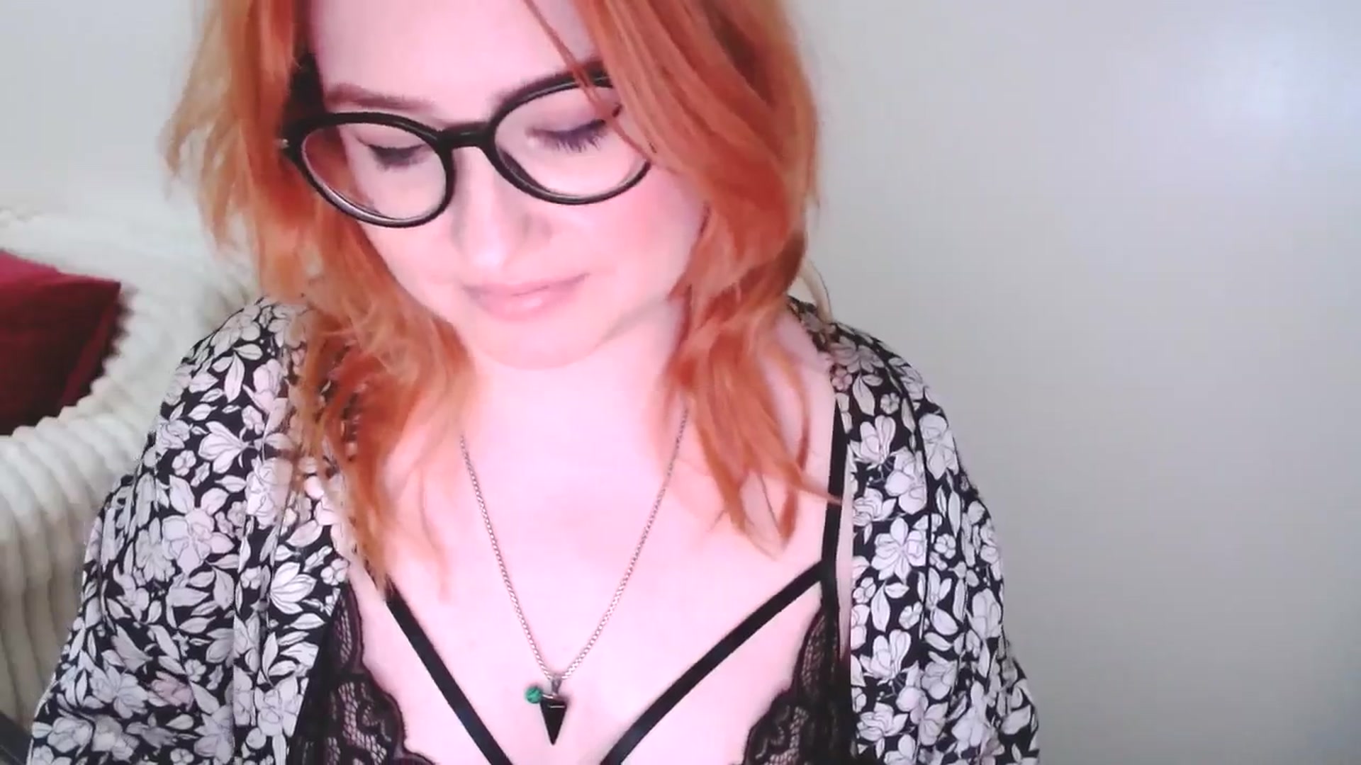 Gallery image thumbnail from EvaStar19's myfreecams stream on, 03/15/2025, 17:09 image 14 of 20