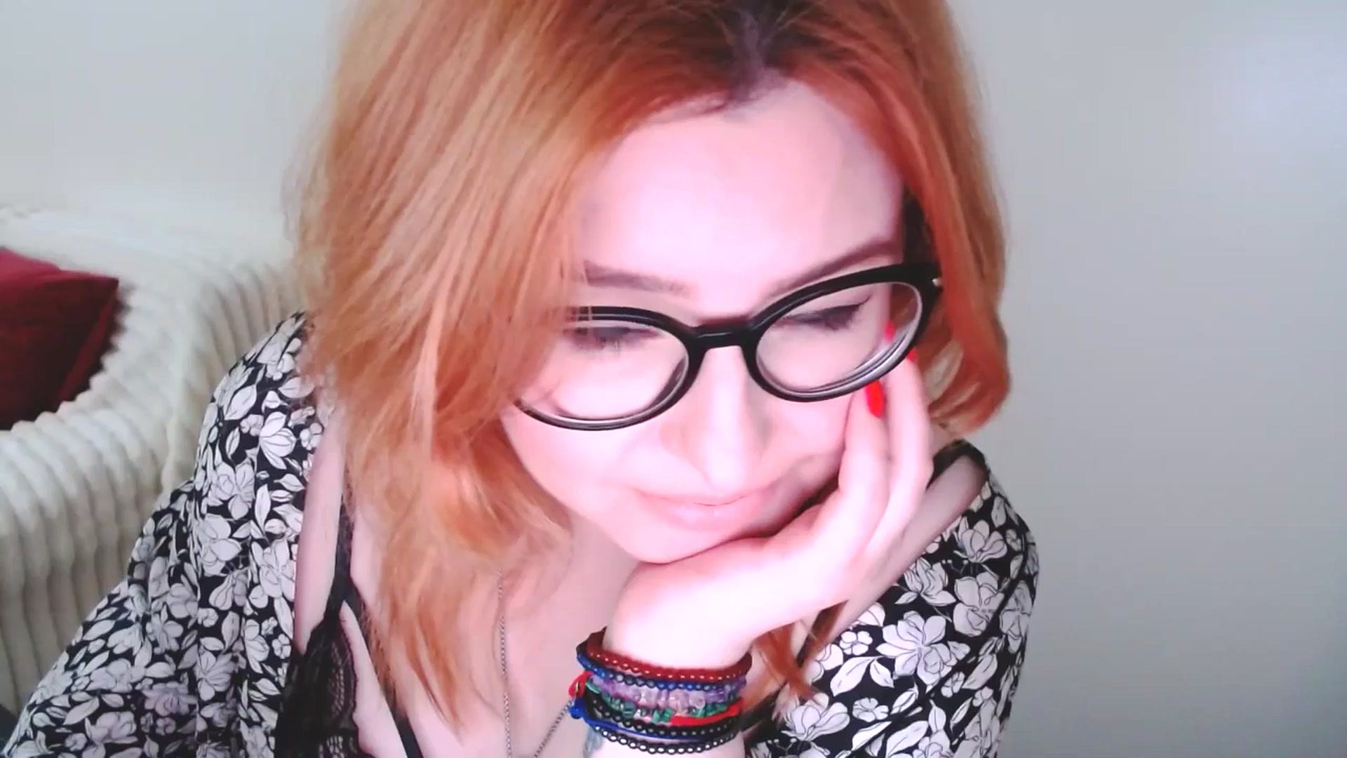 Gallery image thumbnail from EvaStar19's myfreecams stream on, 03/15/2025, 17:09 image 18 of 20