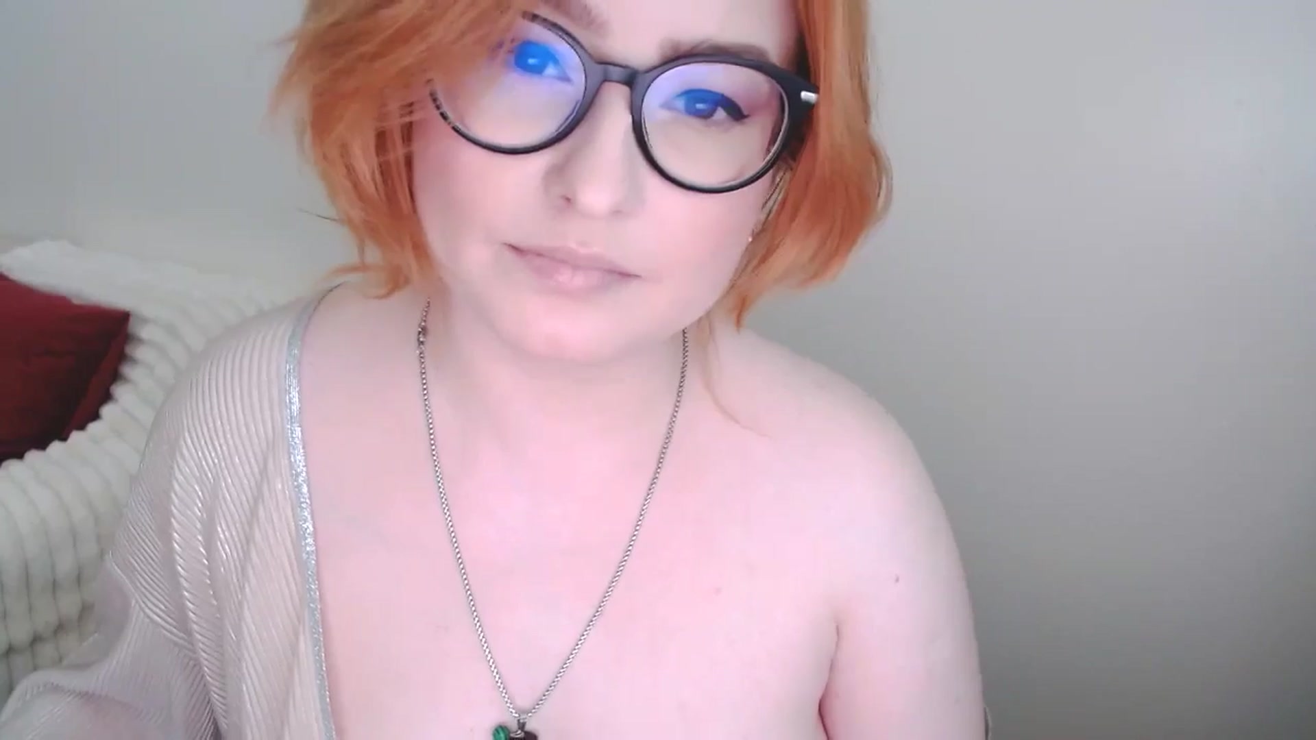 Gallery image thumbnail from EvaStar19's myfreecams stream on, 03/16/2025, 14:11 image 3 of 20
