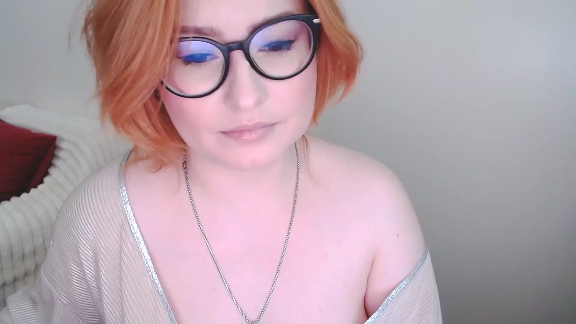 Gallery image thumbnail from EvaStar19's myfreecams stream on, 03/16/2025, 14:11 image 13 of 20