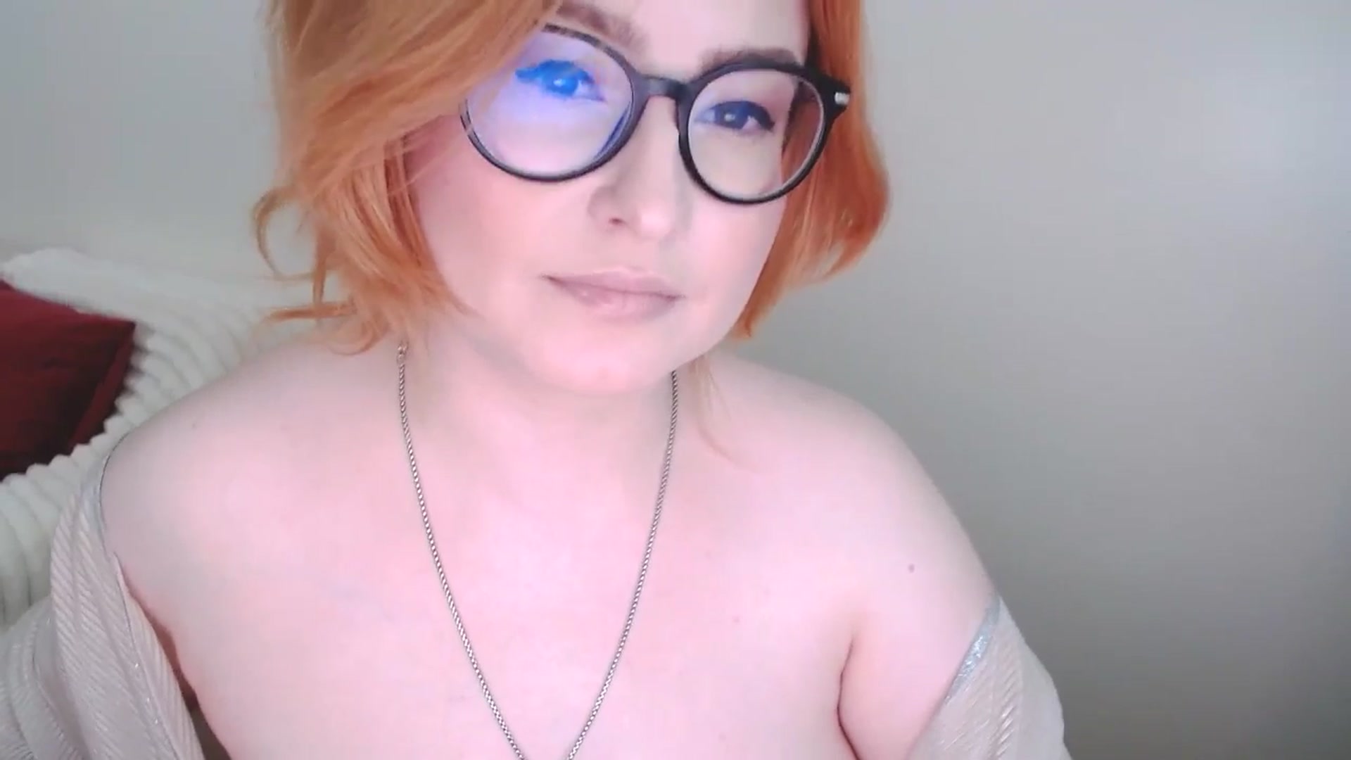 Gallery image thumbnail from EvaStar19's myfreecams stream on, 03/16/2025, 14:11 image 10 of 20