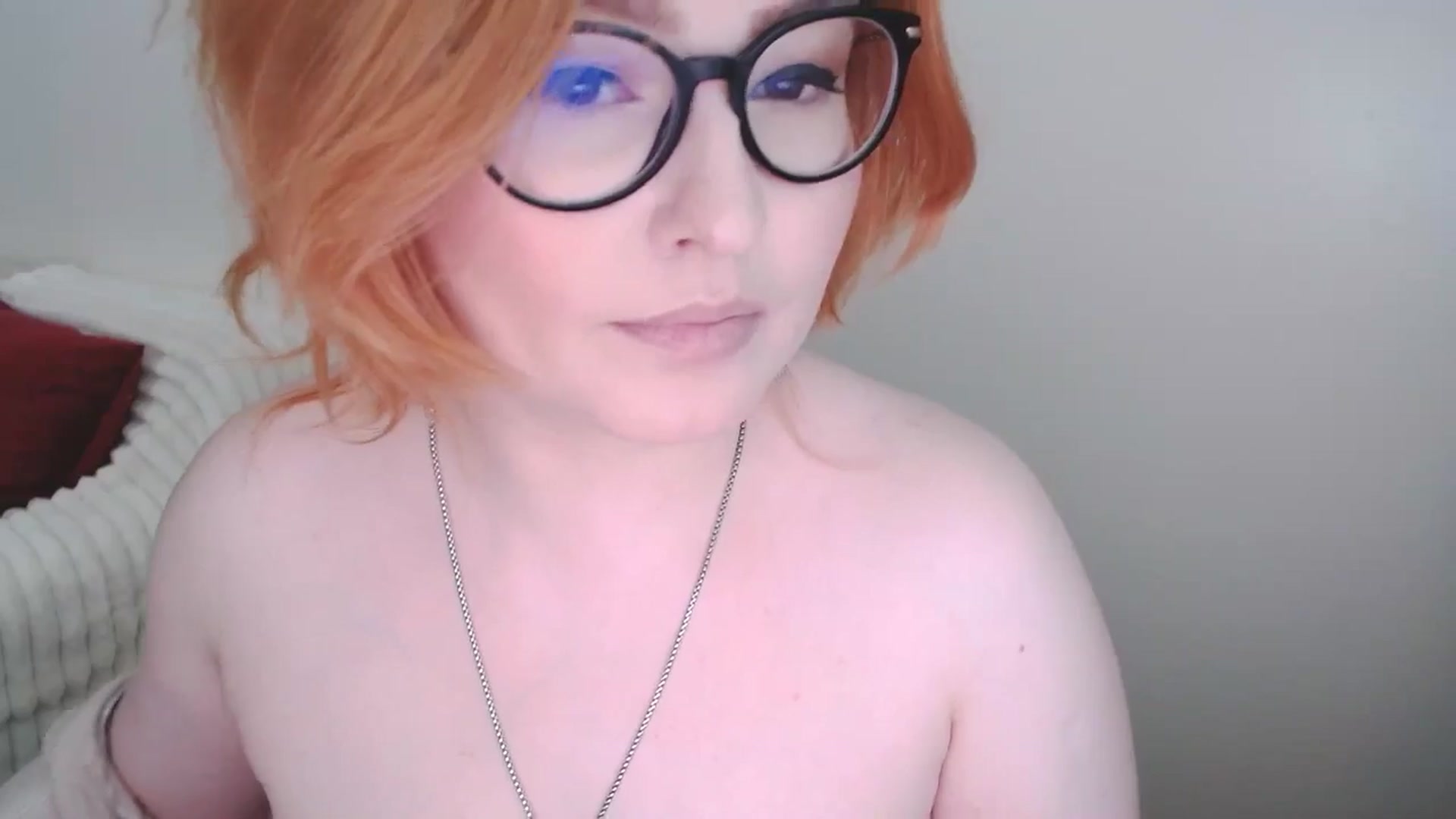 Gallery image thumbnail from EvaStar19's myfreecams stream on, 03/16/2025, 14:11 image 12 of 20
