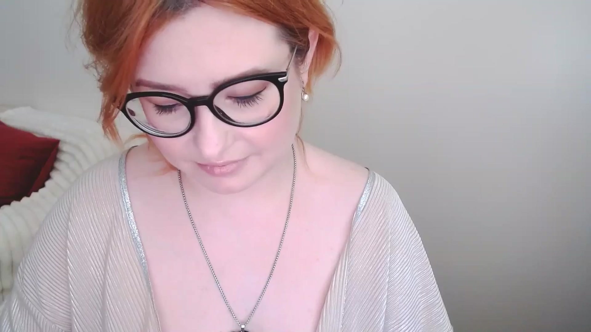 Gallery image thumbnail from EvaStar19's myfreecams stream on, 03/16/2025, 15:09 image 11 of 20