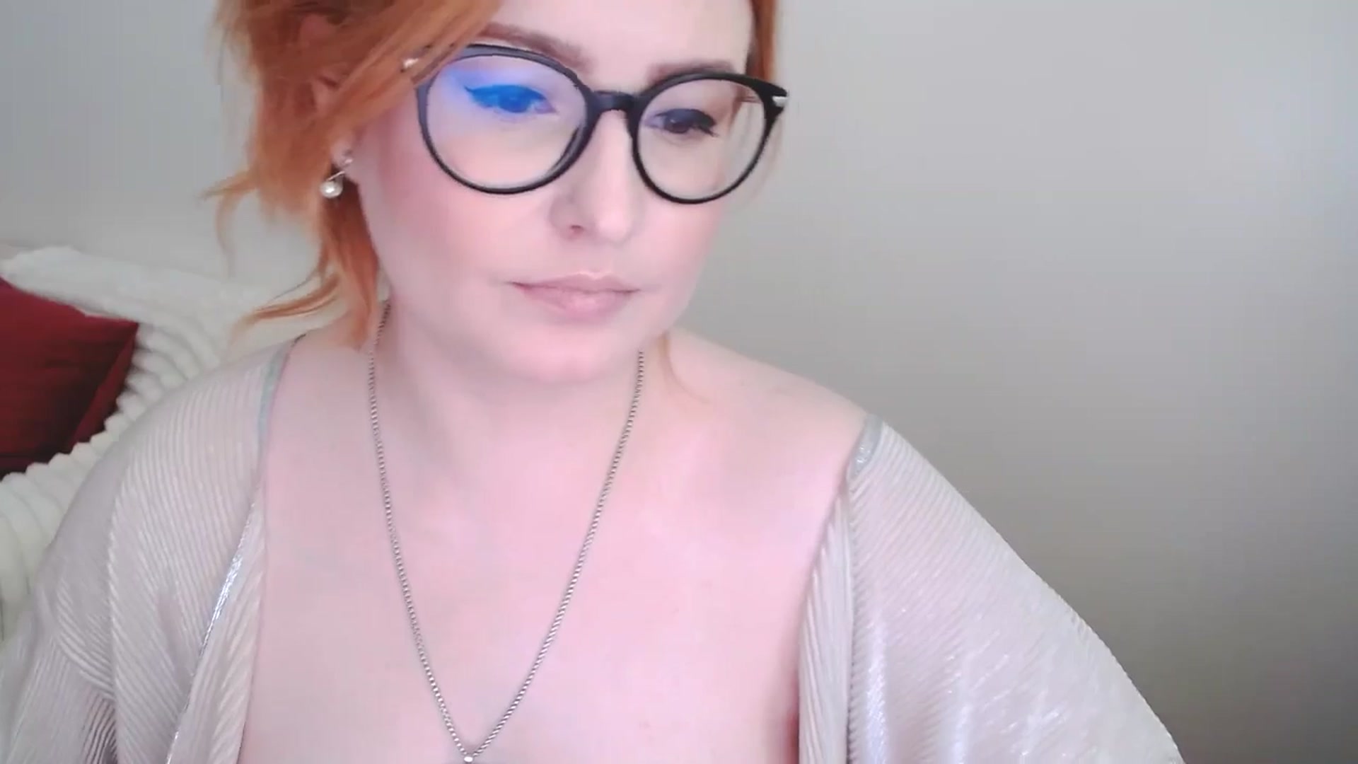 Gallery image thumbnail from EvaStar19's myfreecams stream on, 03/16/2025, 15:09 image 10 of 20