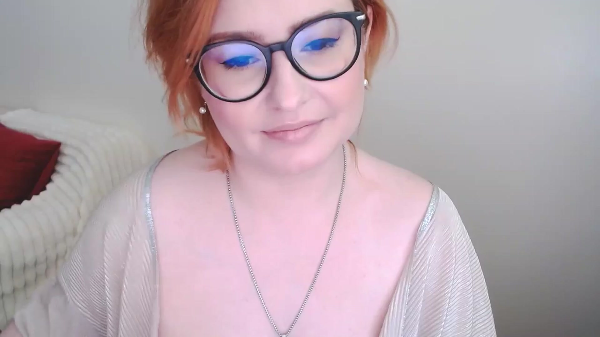 Gallery image thumbnail from EvaStar19's myfreecams stream on, 03/16/2025, 15:09 image 12 of 20