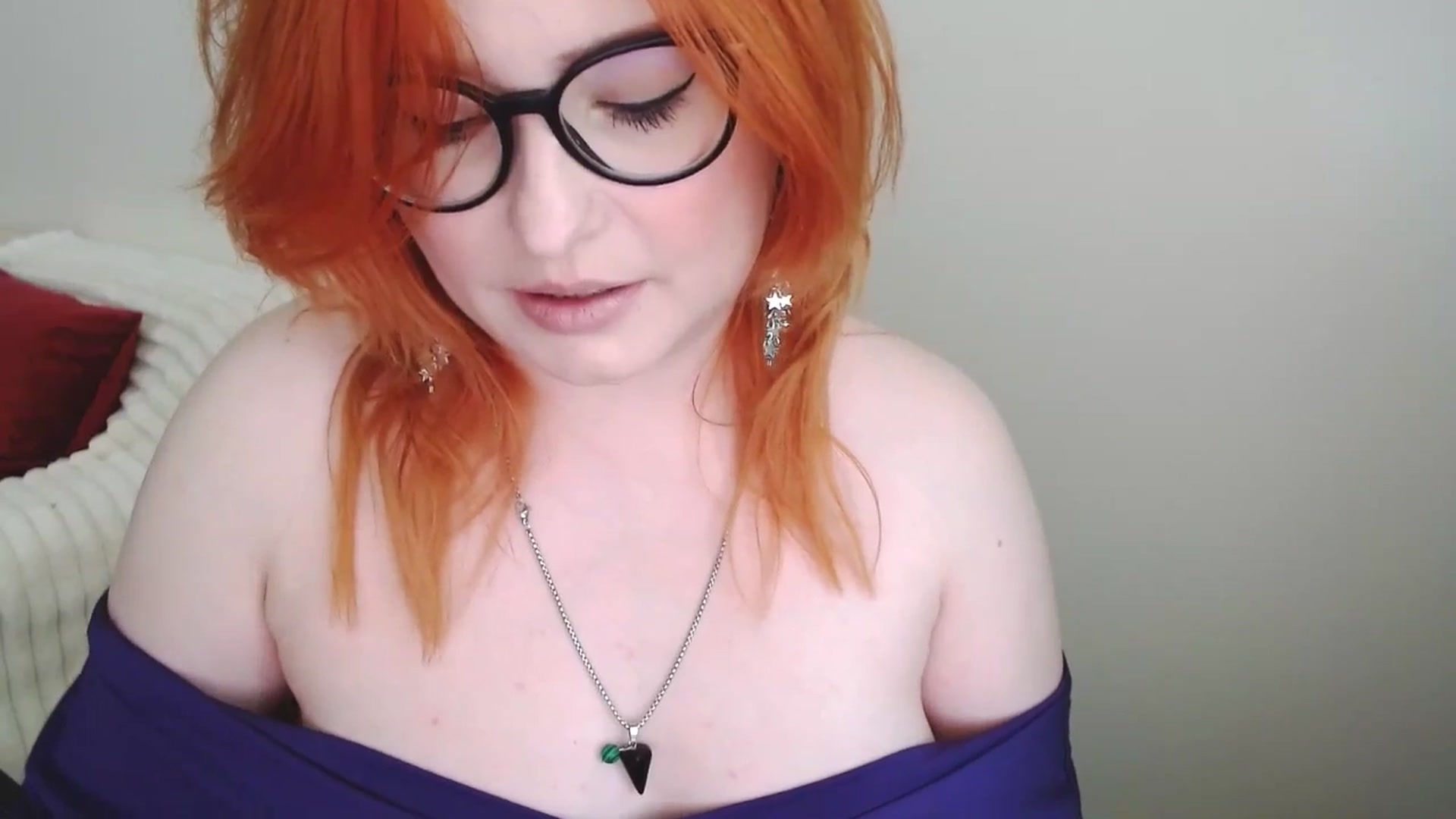 Gallery image thumbnail from EvaStar19's myfreecams stream on, 03/22/2025, 14:04 image 17 of 20
