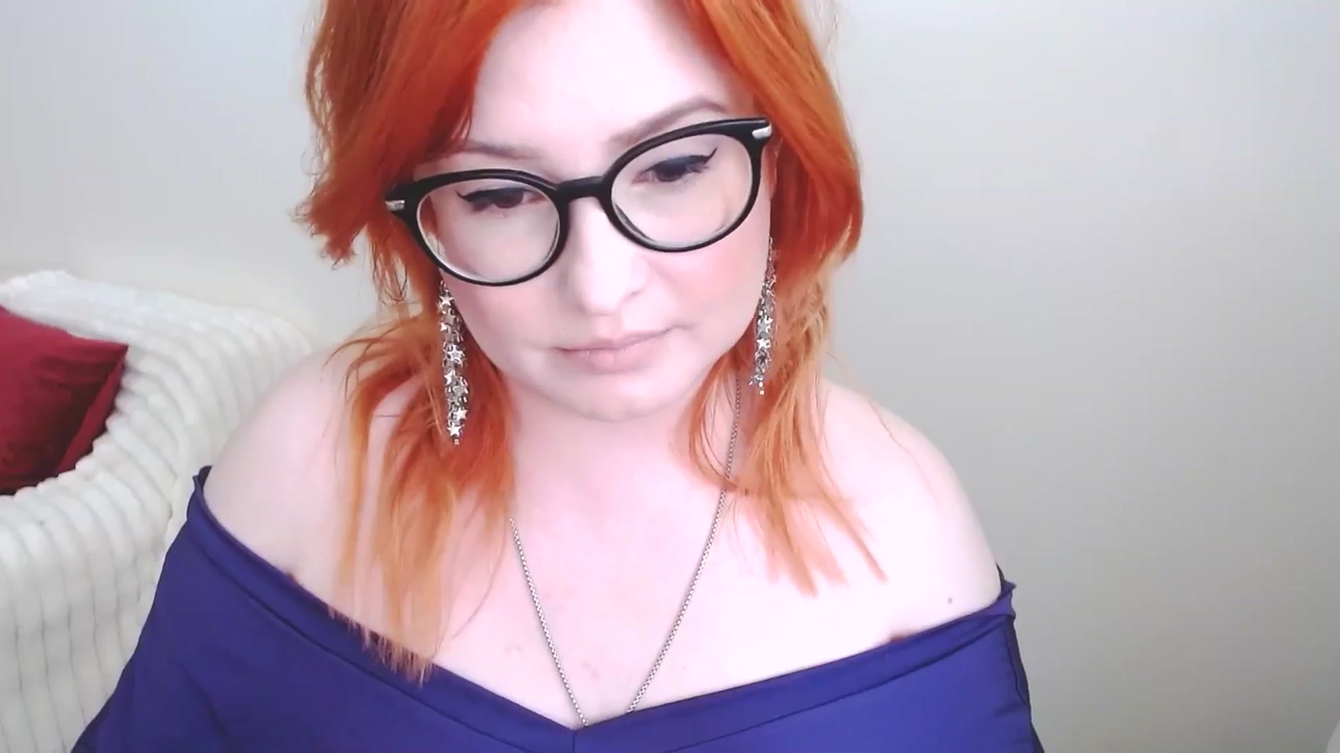 Gallery image thumbnail from EvaStar19's myfreecams stream on, 03/22/2025, 14:04 image 2 of 20