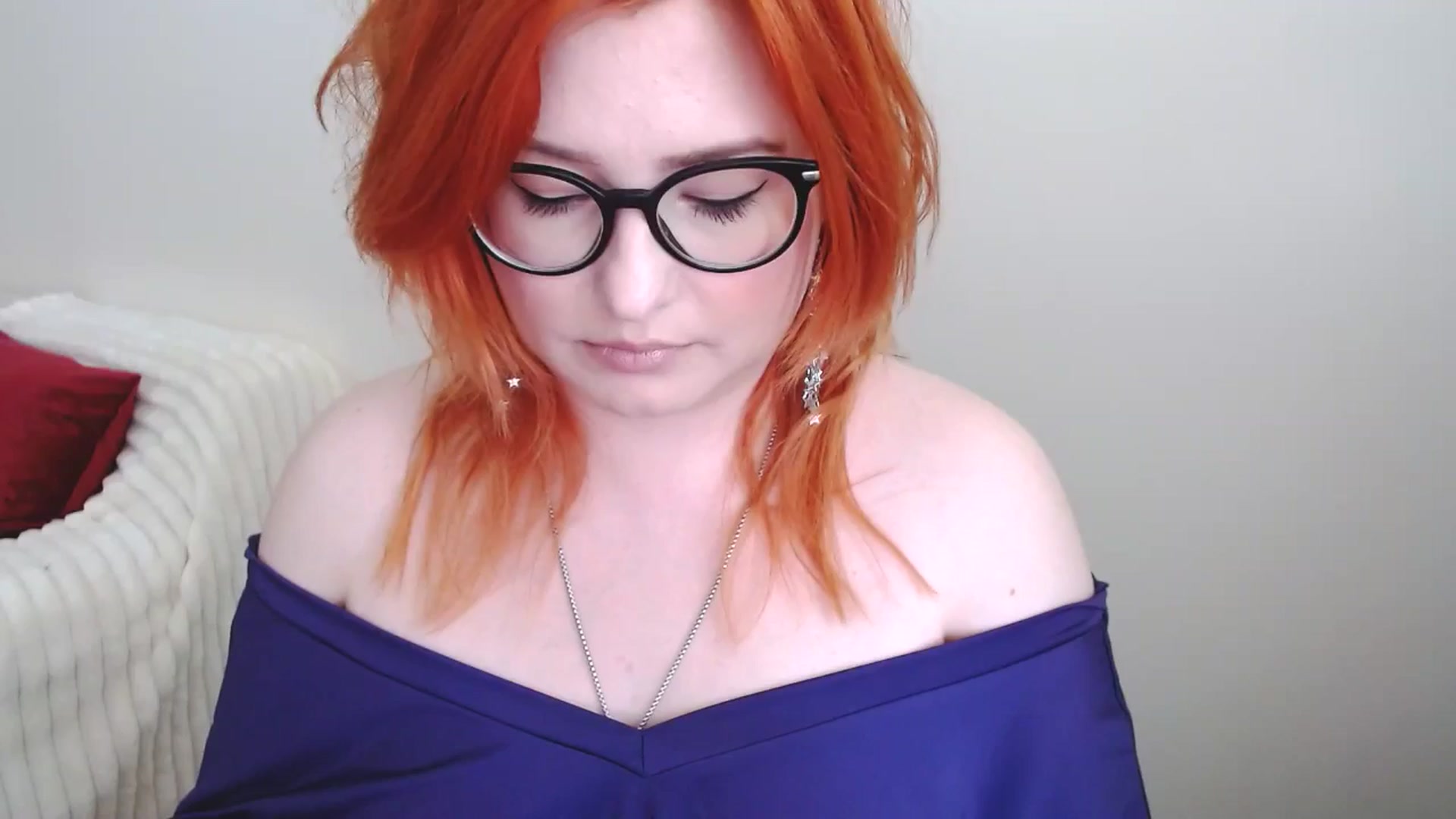 Gallery image thumbnail from EvaStar19's myfreecams stream on, 03/22/2025, 14:04 image 11 of 20