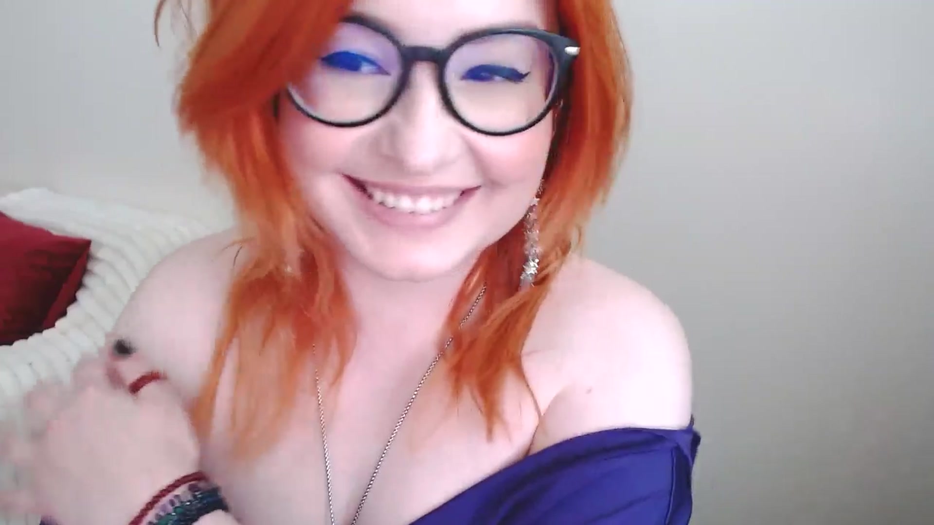 Gallery image thumbnail from EvaStar19's myfreecams stream on, 03/22/2025, 14:04 image 12 of 20