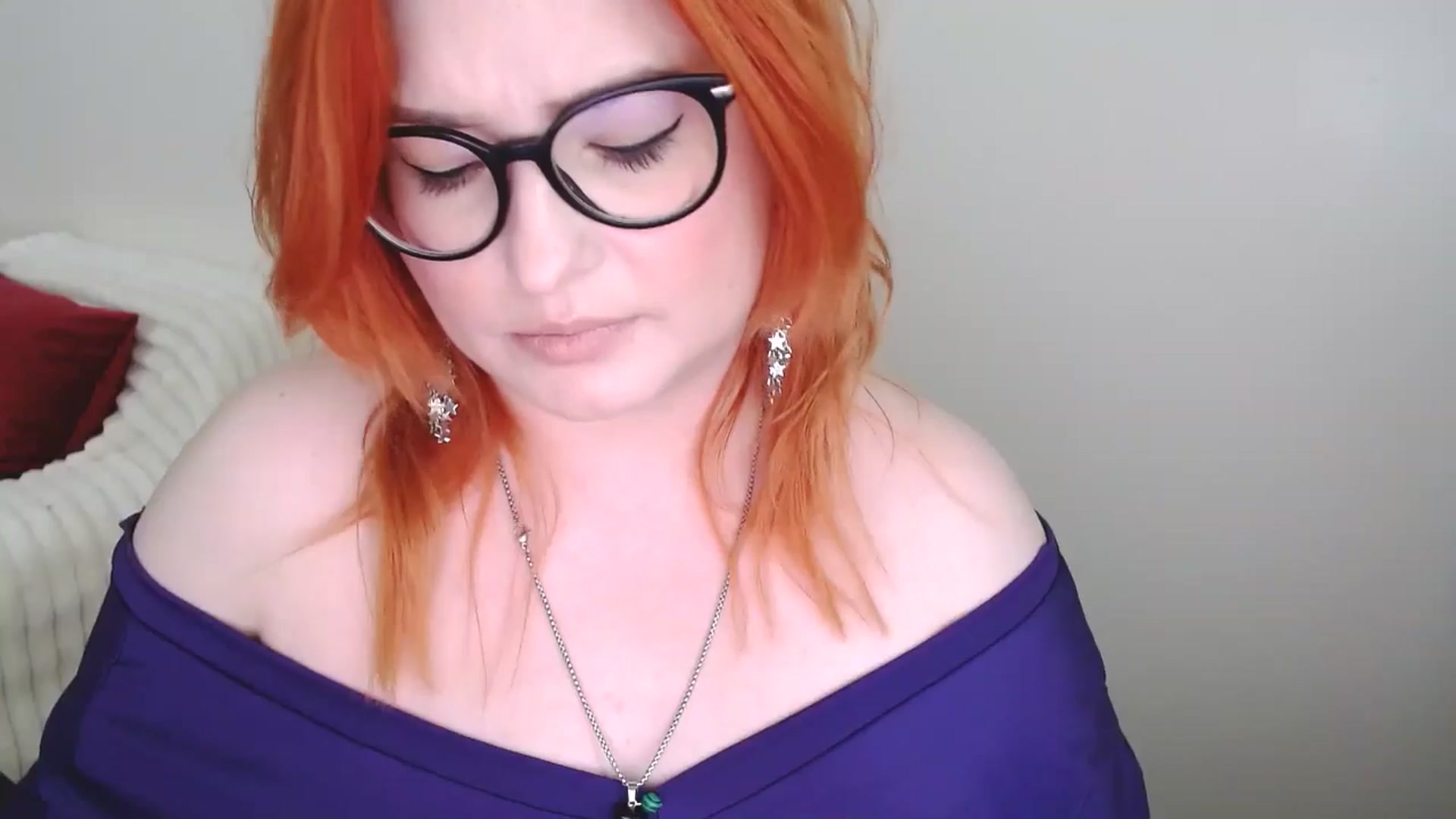 Gallery image thumbnail from EvaStar19's myfreecams stream on, 03/22/2025, 15:03 image 9 of 20