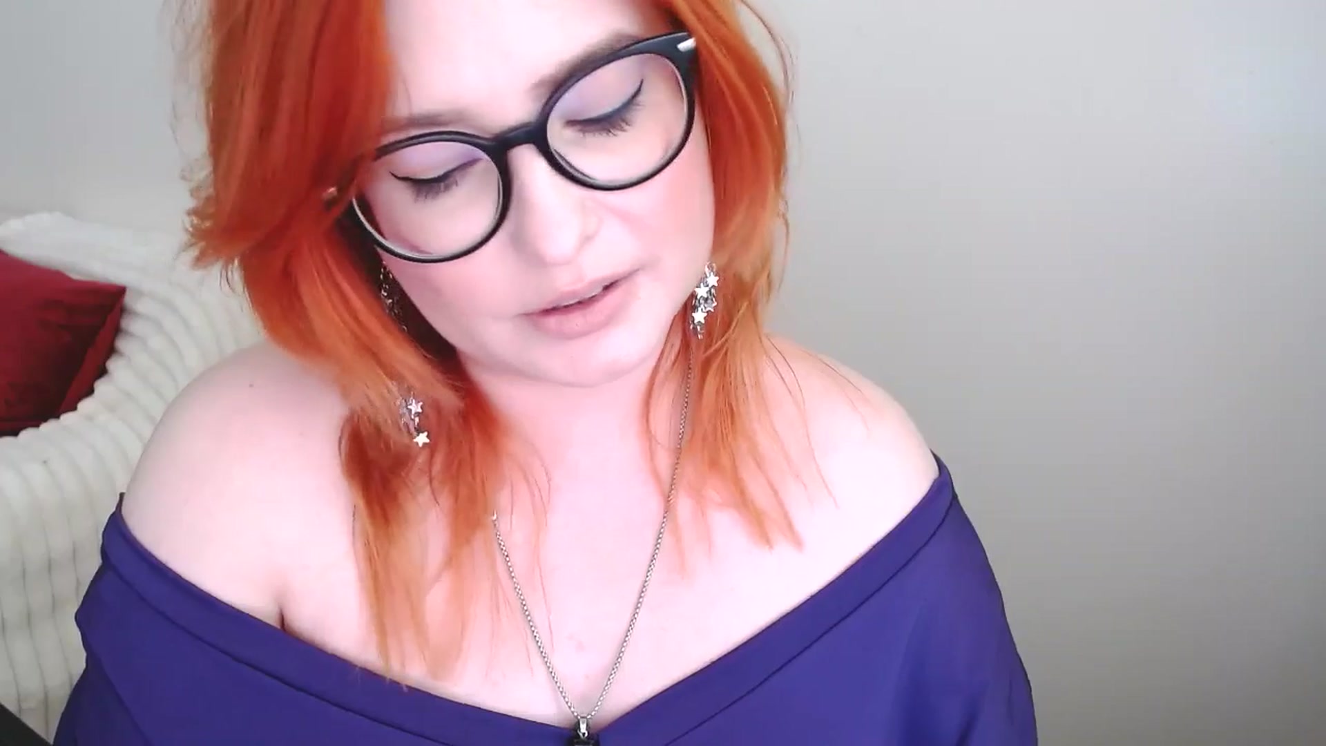 Gallery image thumbnail from EvaStar19's myfreecams stream on, 03/22/2025, 15:03 image 12 of 20