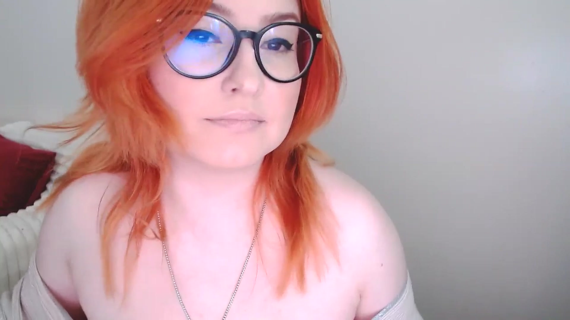 Gallery image thumbnail from EvaStar19's myfreecams stream on, 03/23/2025, 13:39 image 8 of 20