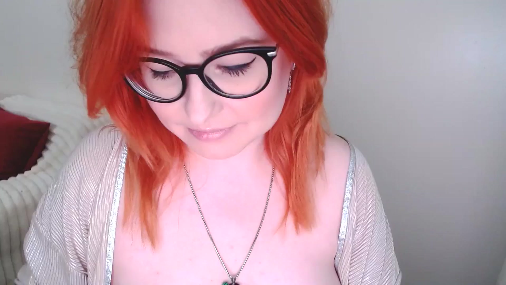 Gallery image thumbnail from EvaStar19's myfreecams stream on, 03/23/2025, 15:15 image 15 of 20