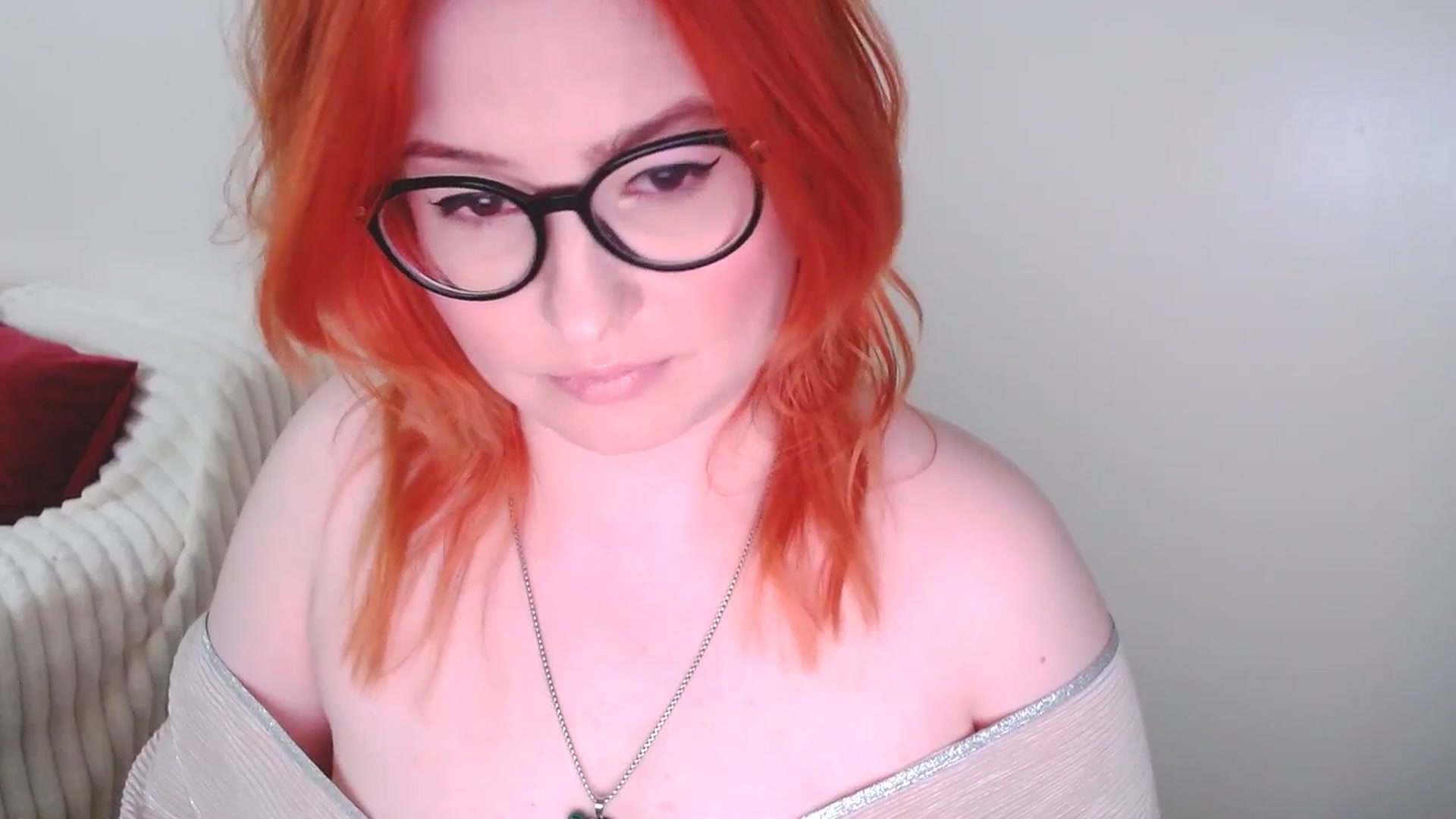 Gallery image thumbnail from EvaStar19's myfreecams stream on, 03/23/2025, 16:54 image 9 of 20