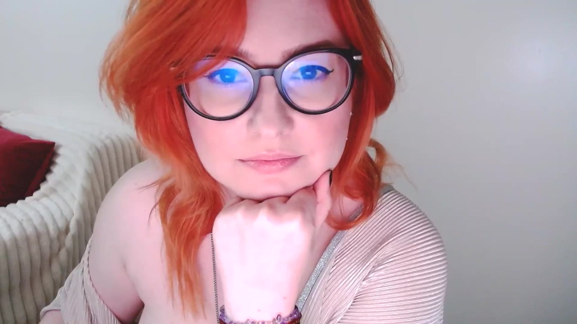 Gallery image thumbnail from EvaStar19's myfreecams stream on, 03/23/2025, 17:22 image 13 of 20
