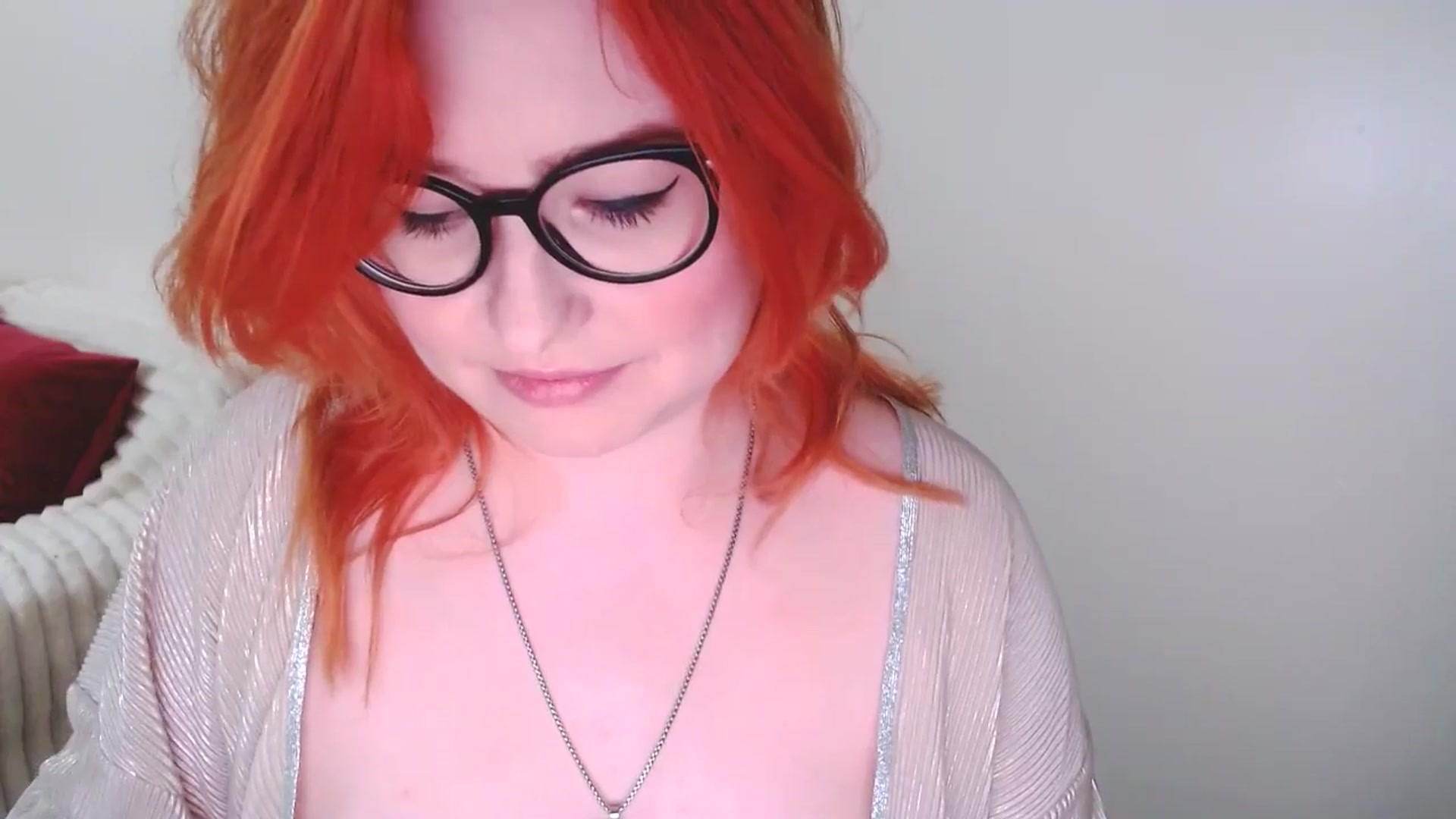 Gallery image thumbnail from EvaStar19's myfreecams stream on, 03/23/2025, 17:22 image 16 of 20