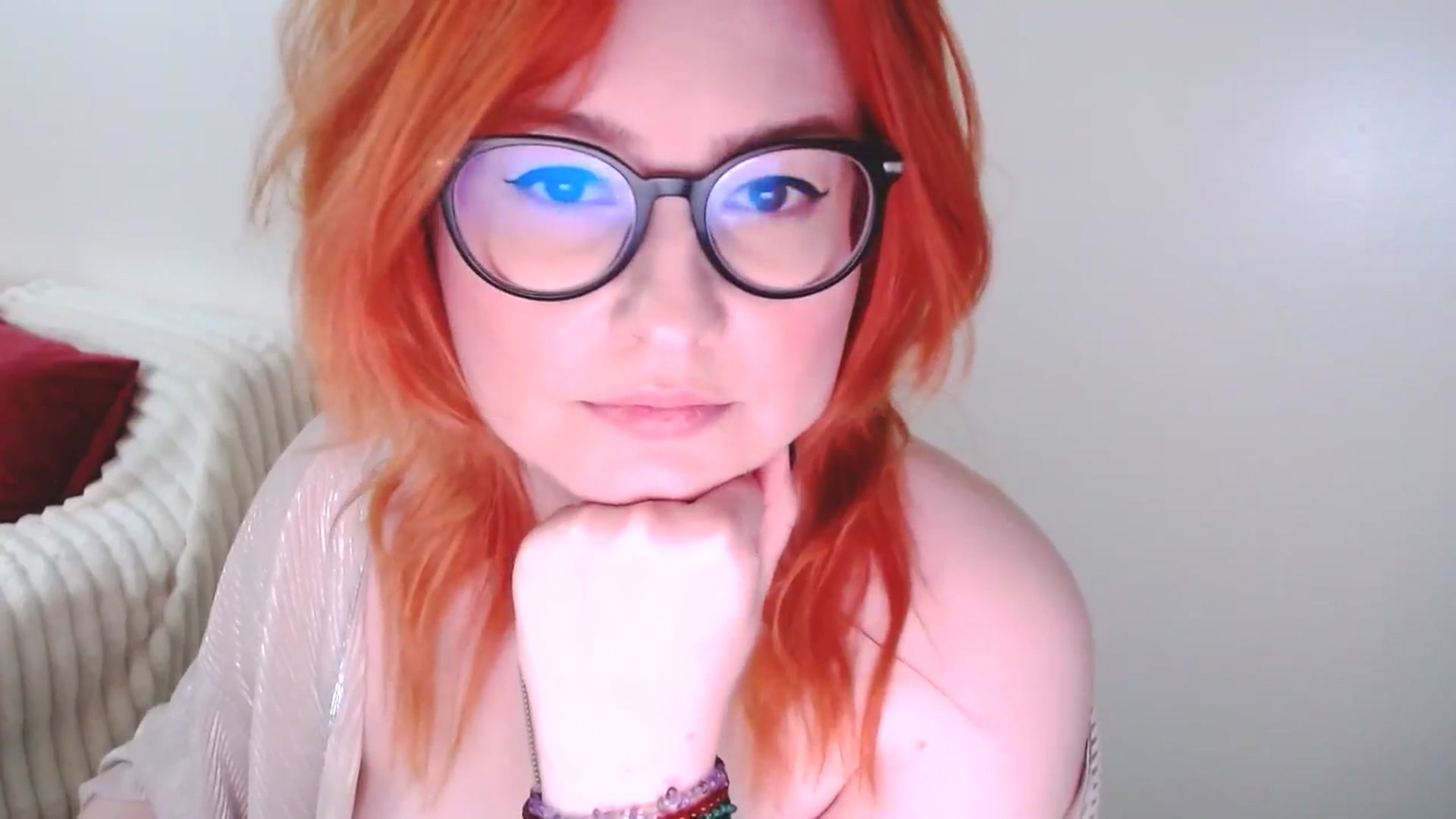 Gallery image thumbnail from EvaStar19's myfreecams stream on, 03/23/2025, 17:22 image 6 of 20