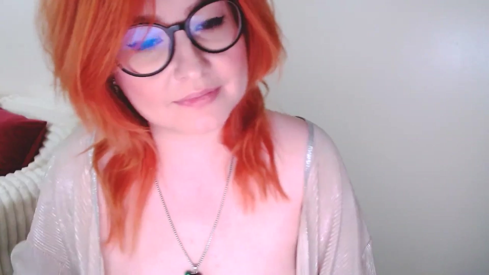 Gallery image thumbnail from EvaStar19's myfreecams stream on, 03/23/2025, 17:22 image 4 of 20