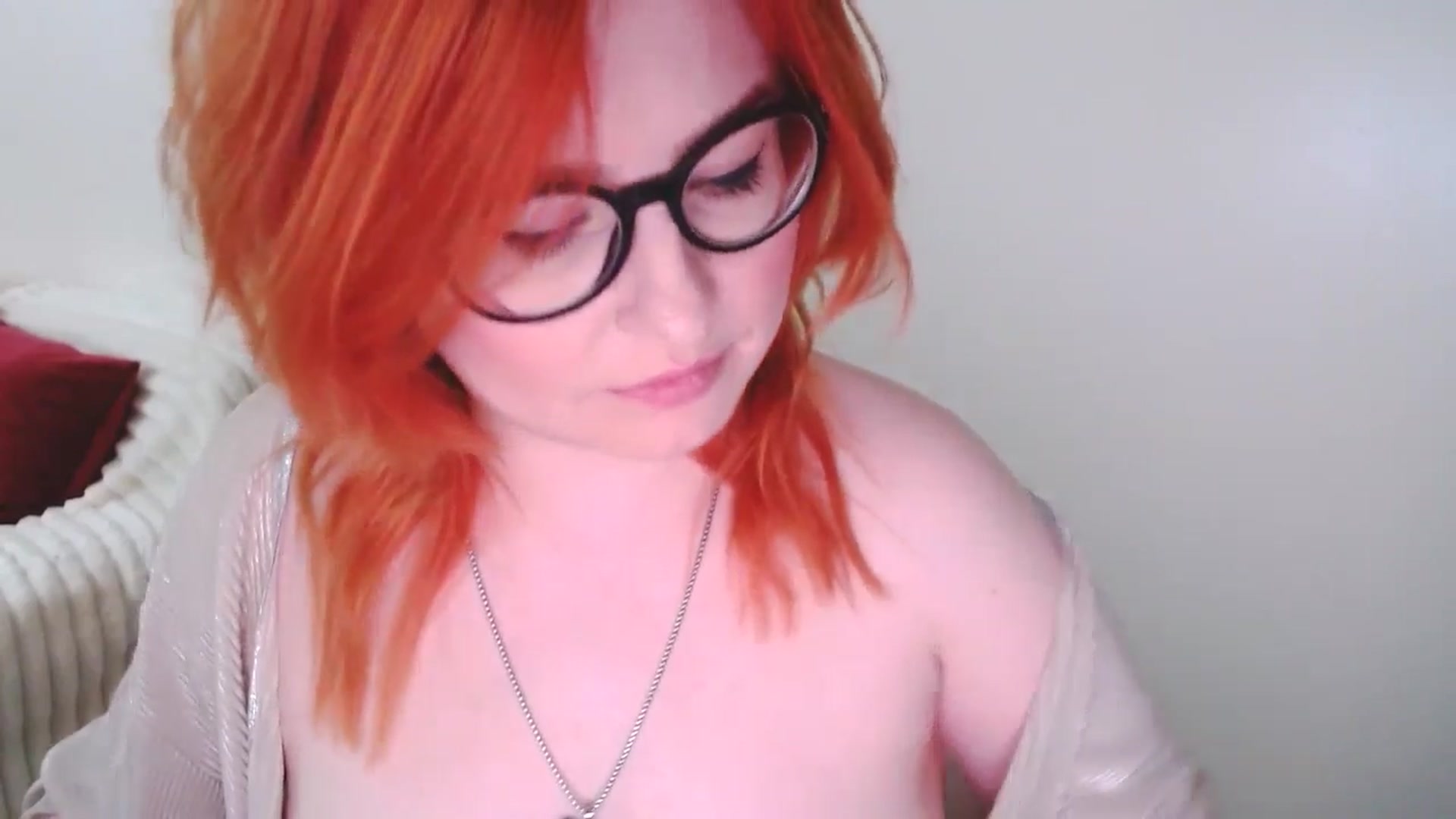 Gallery image thumbnail from EvaStar19's myfreecams stream on, 03/23/2025, 17:22 image 5 of 20