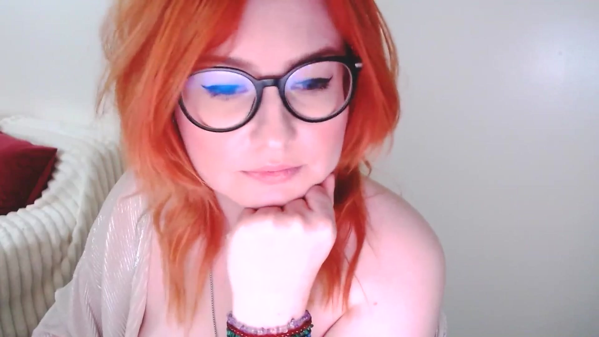 Gallery image thumbnail from EvaStar19's myfreecams stream on, 03/23/2025, 17:22 image 7 of 20