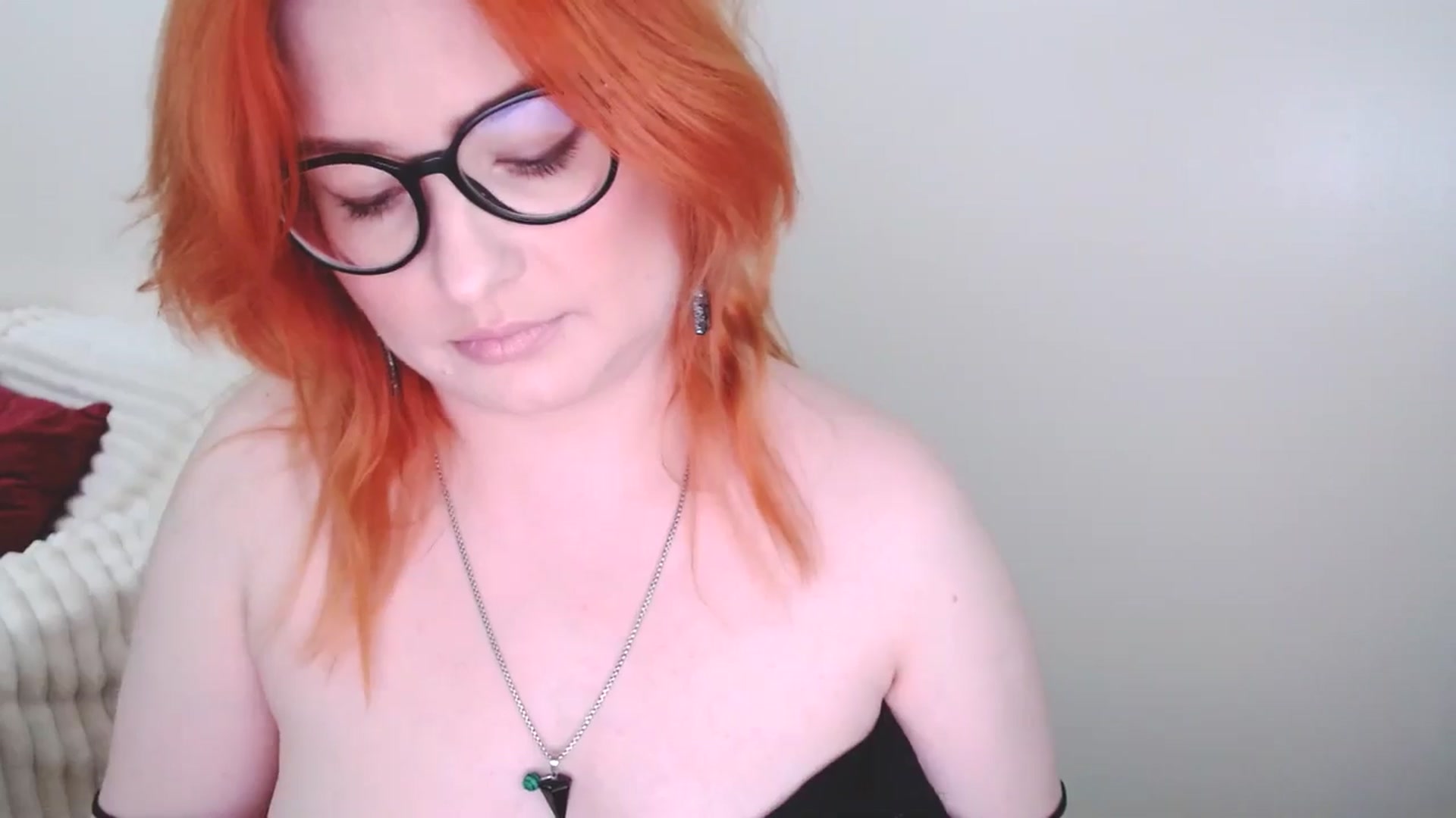 Gallery image thumbnail from EvaStar19's myfreecams stream on, 03/29/2025, 13:37 image 7 of 20