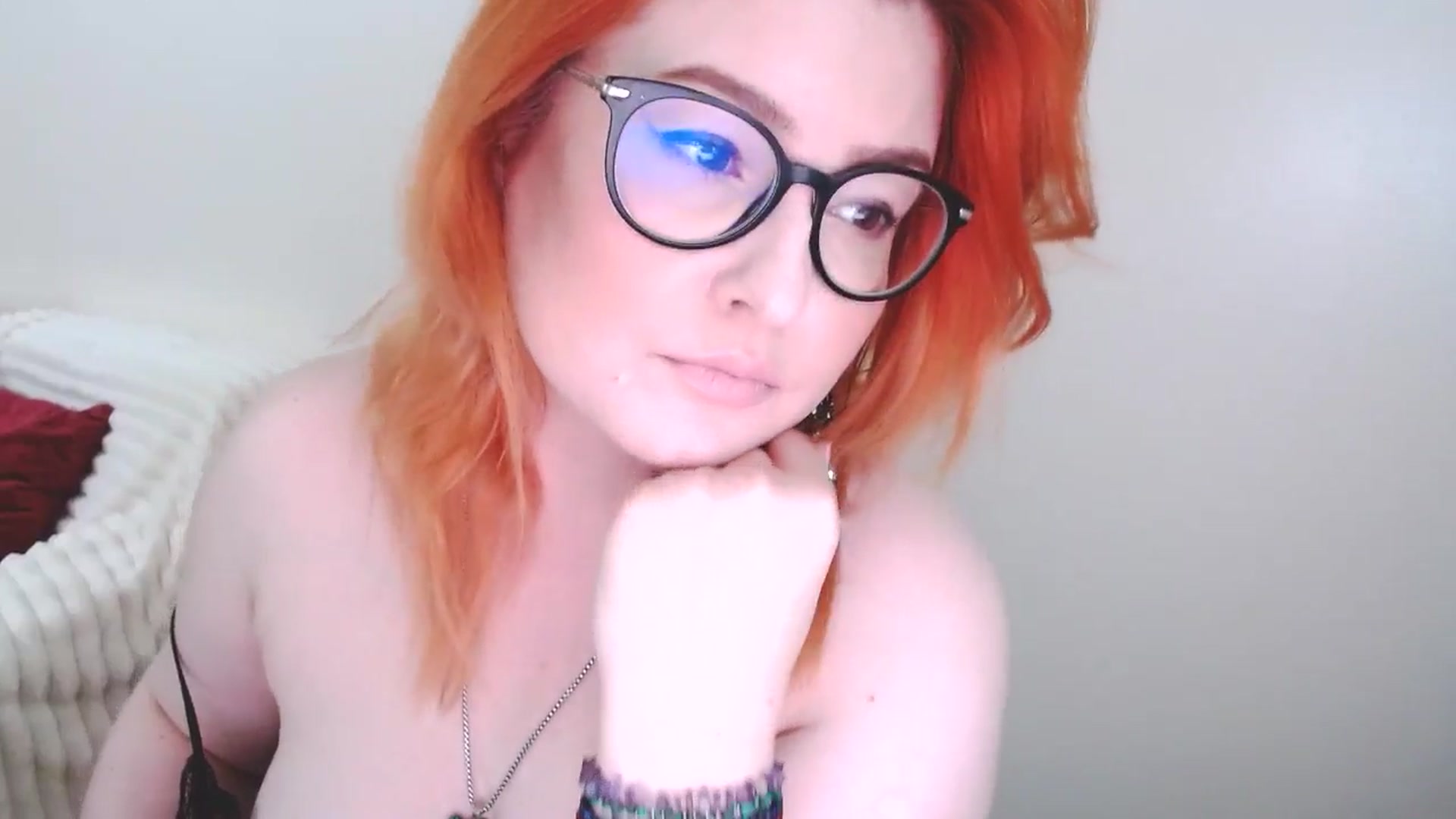Gallery image thumbnail from EvaStar19's myfreecams stream on, 03/29/2025, 13:37 image 2 of 20