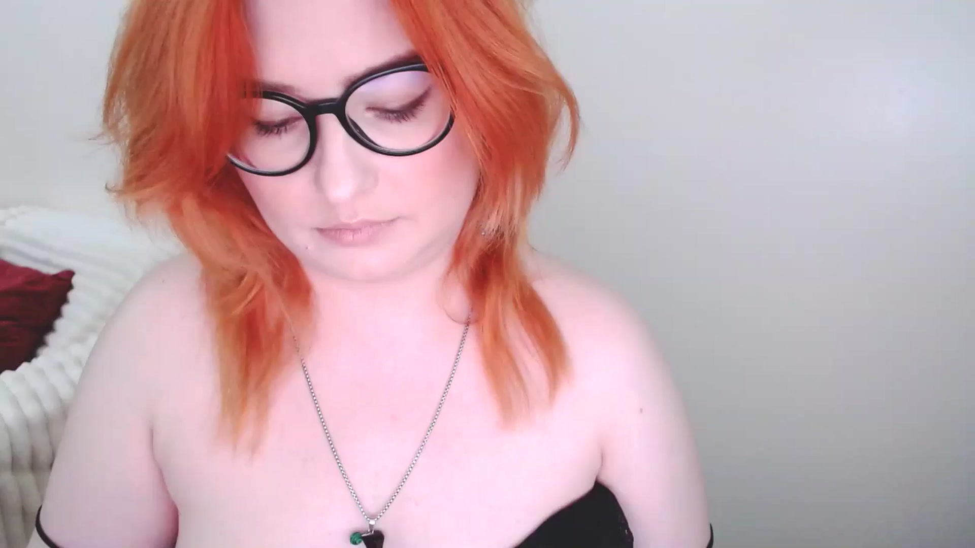 Gallery image thumbnail from EvaStar19's myfreecams stream on, 03/29/2025, 13:37 image 1 of 20