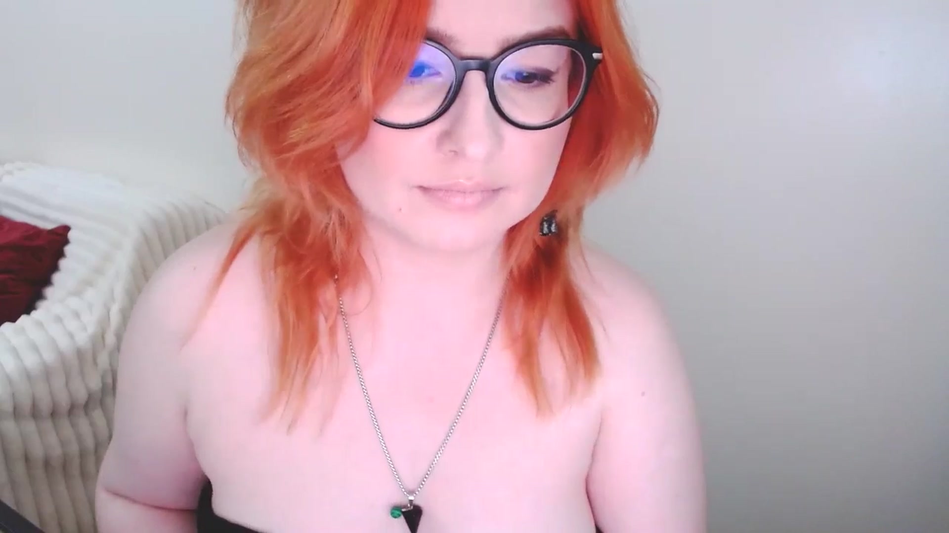 Gallery image thumbnail from EvaStar19's myfreecams stream on, 03/29/2025, 14:48 image 4 of 20