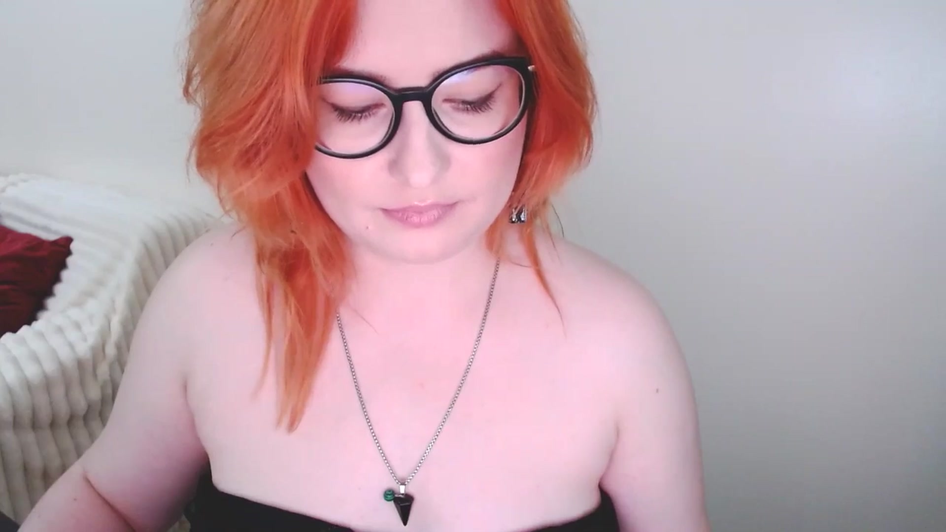 Gallery image thumbnail from EvaStar19's myfreecams stream on, 03/29/2025, 14:48 image 16 of 20