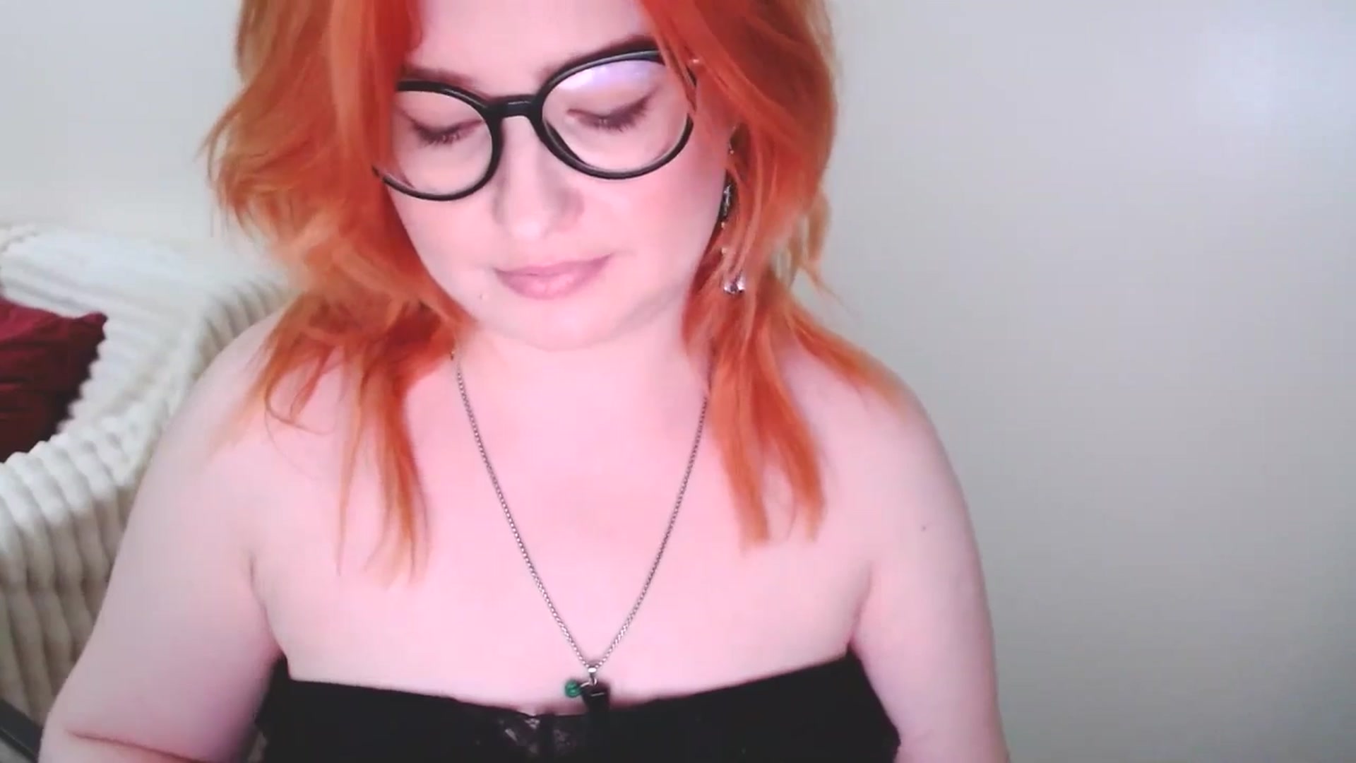 Gallery image thumbnail from EvaStar19's myfreecams stream on, 03/29/2025, 16:38 image 18 of 20