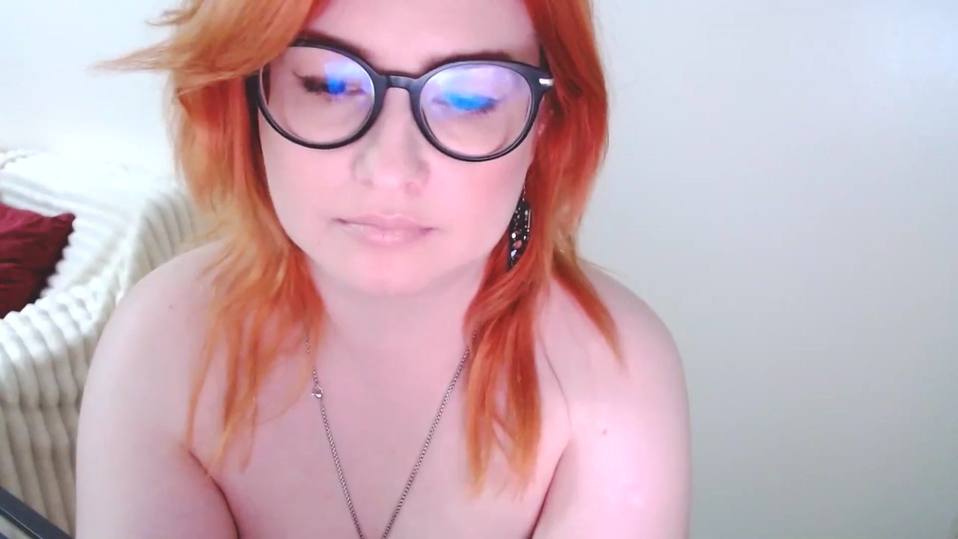 Gallery image thumbnail from EvaStar19's myfreecams stream on, 03/29/2025, 17:08 image 18 of 20