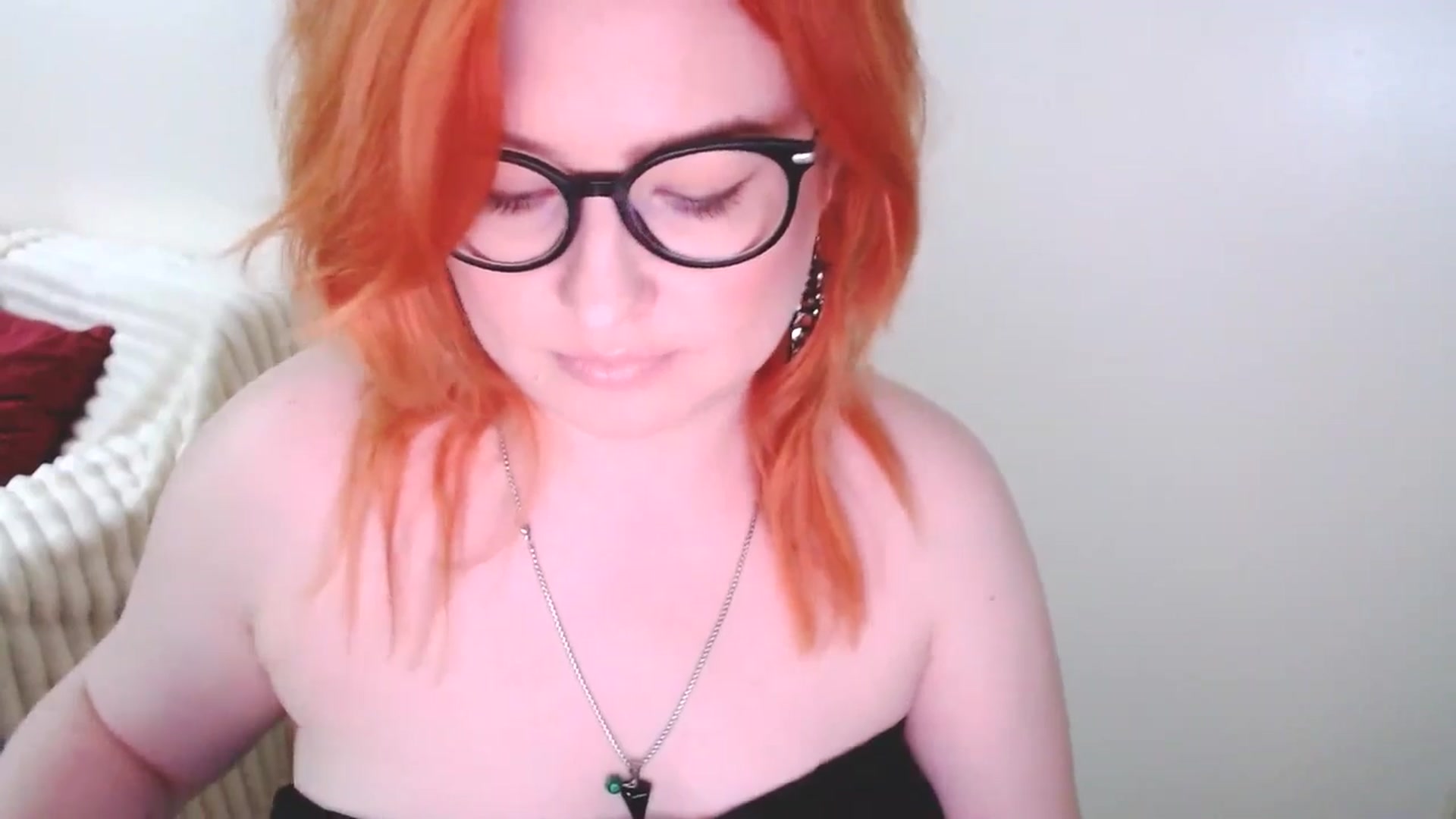 Gallery image thumbnail from EvaStar19's myfreecams stream on, 03/29/2025, 17:08 image 17 of 20