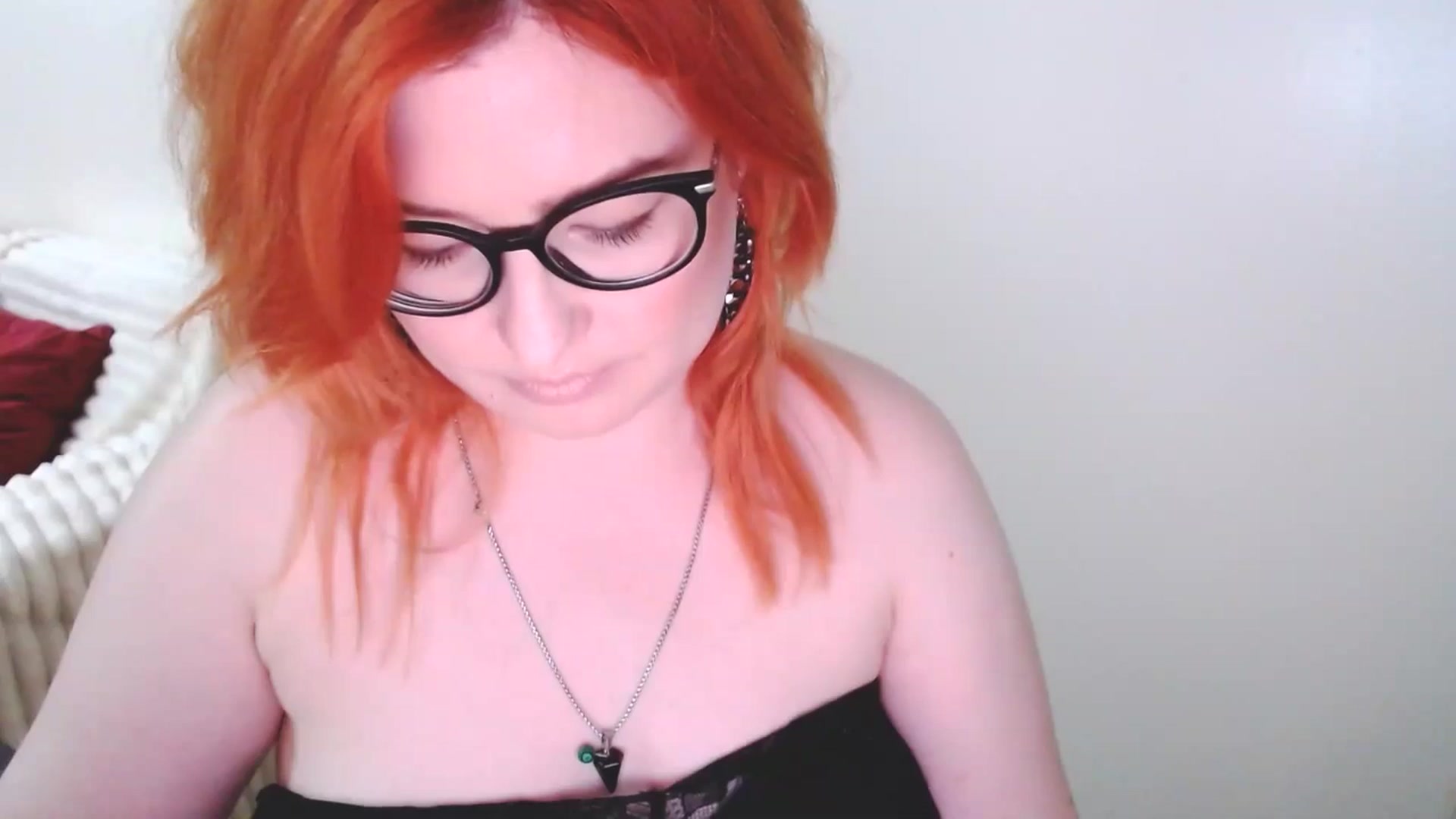 Gallery image thumbnail from EvaStar19's myfreecams stream on, 03/29/2025, 17:08 image 16 of 20