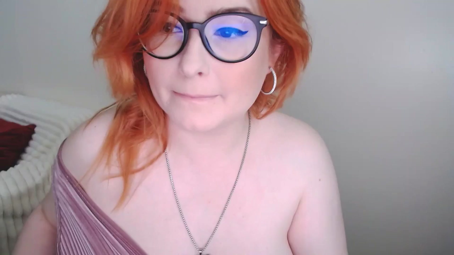 Gallery image thumbnail from EvaStar19's myfreecams stream on, 03/30/2025, 11:34 image 1 of 20