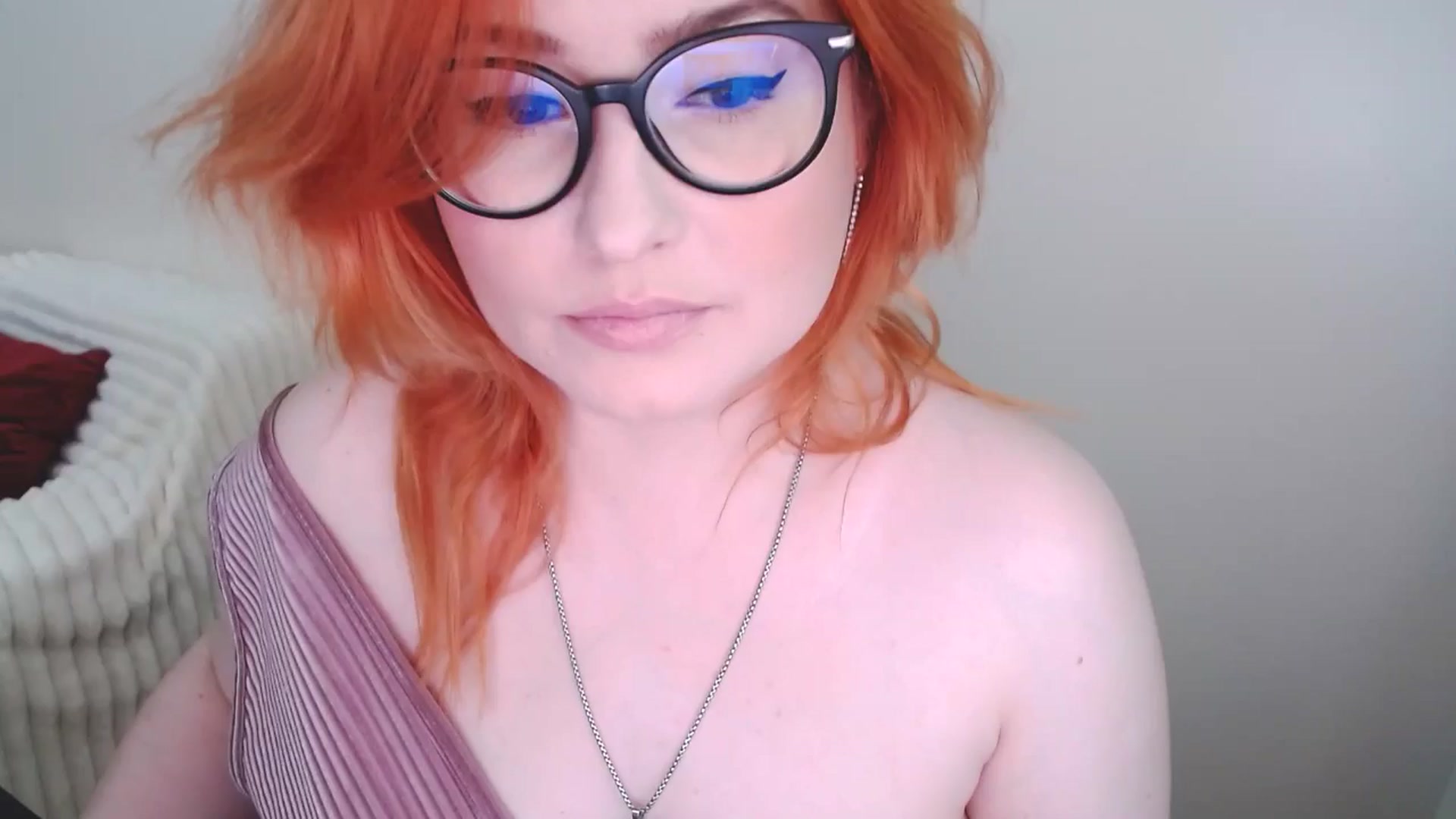 Gallery image thumbnail from EvaStar19's myfreecams stream on, 03/30/2025, 11:52 image 1 of 20