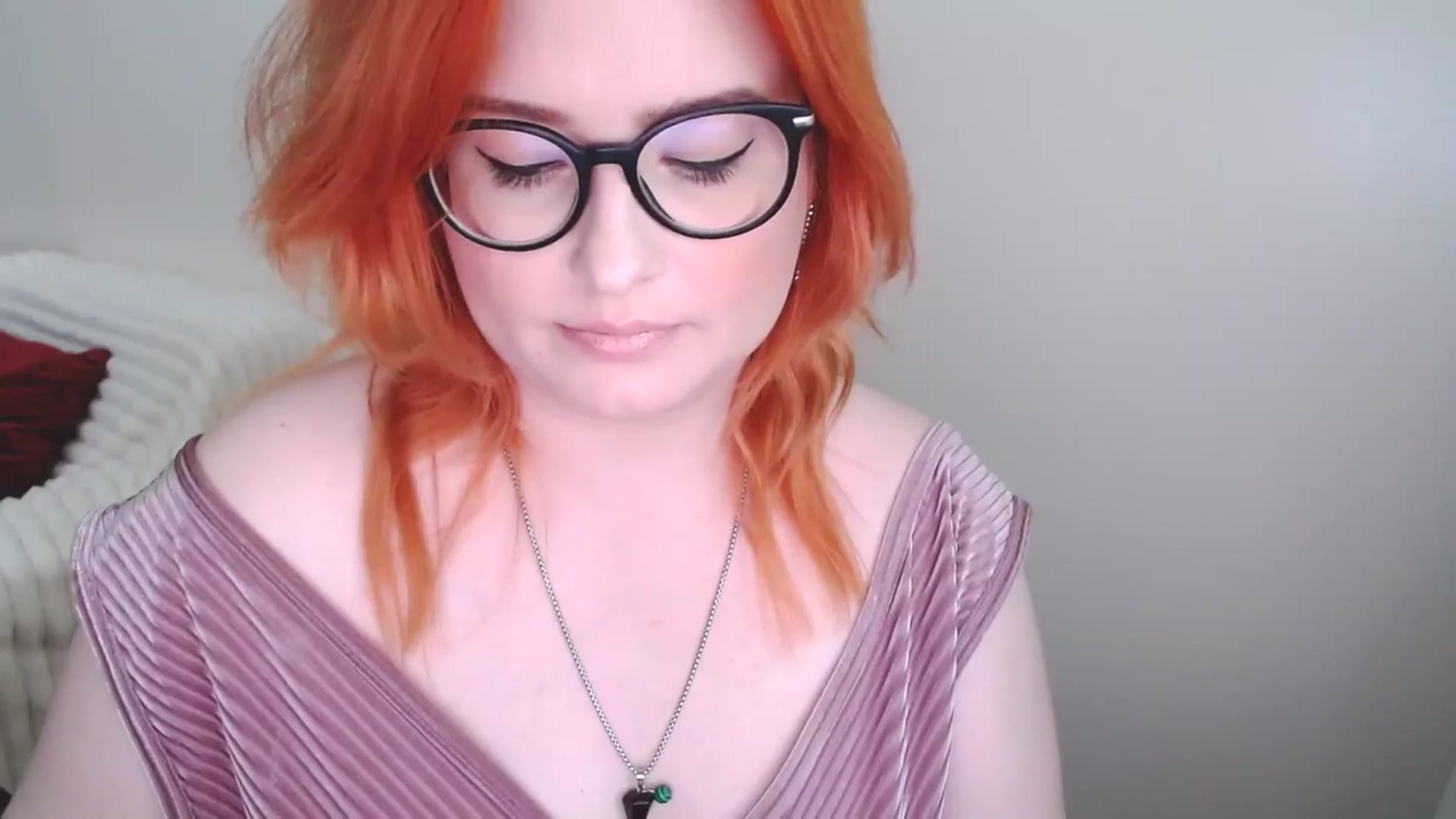 Gallery image thumbnail from EvaStar19's myfreecams stream on, 03/30/2025, 12:14 image 12 of 20