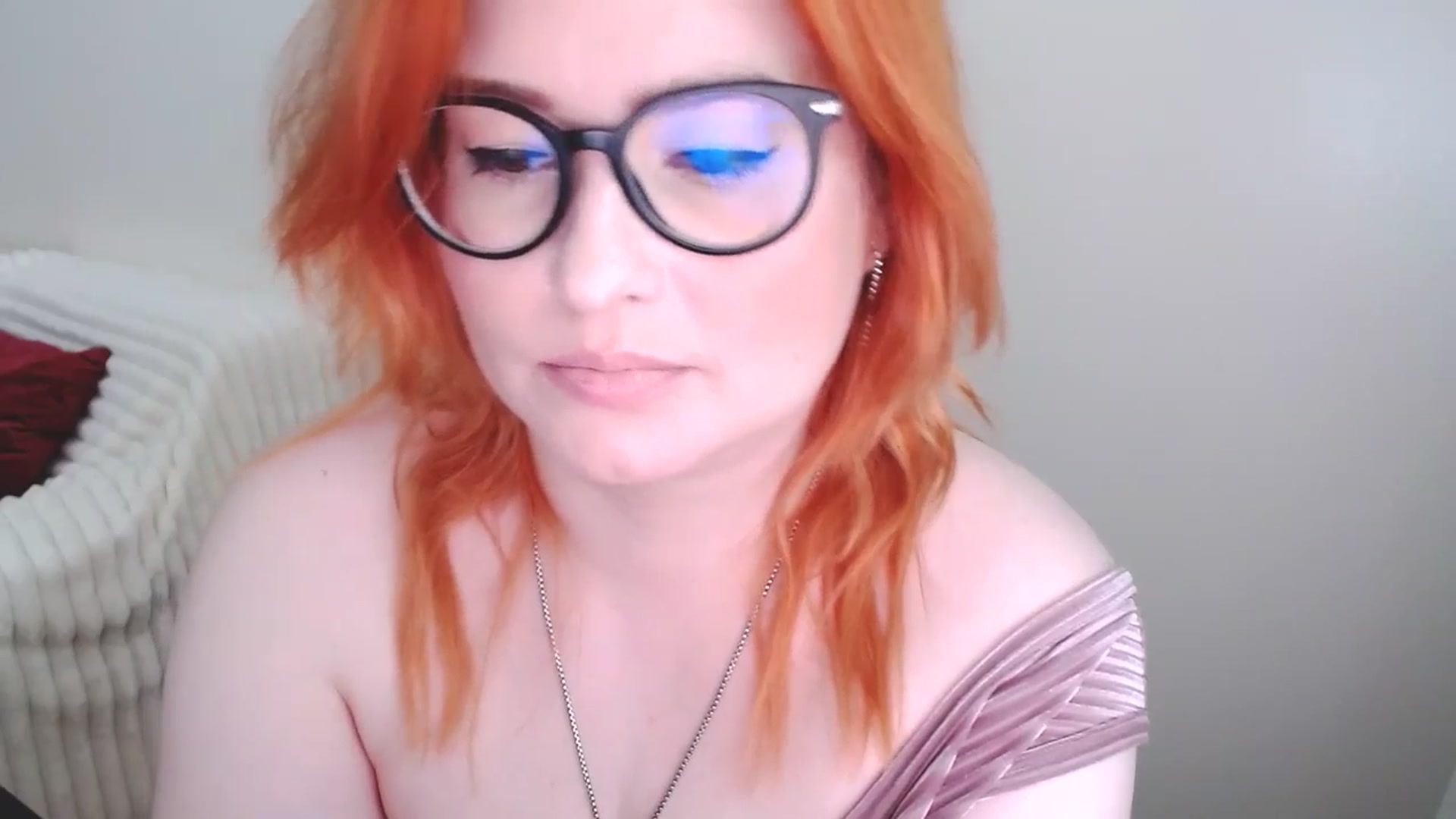 Gallery image thumbnail from EvaStar19's myfreecams stream on, 03/30/2025, 12:14 image 16 of 20