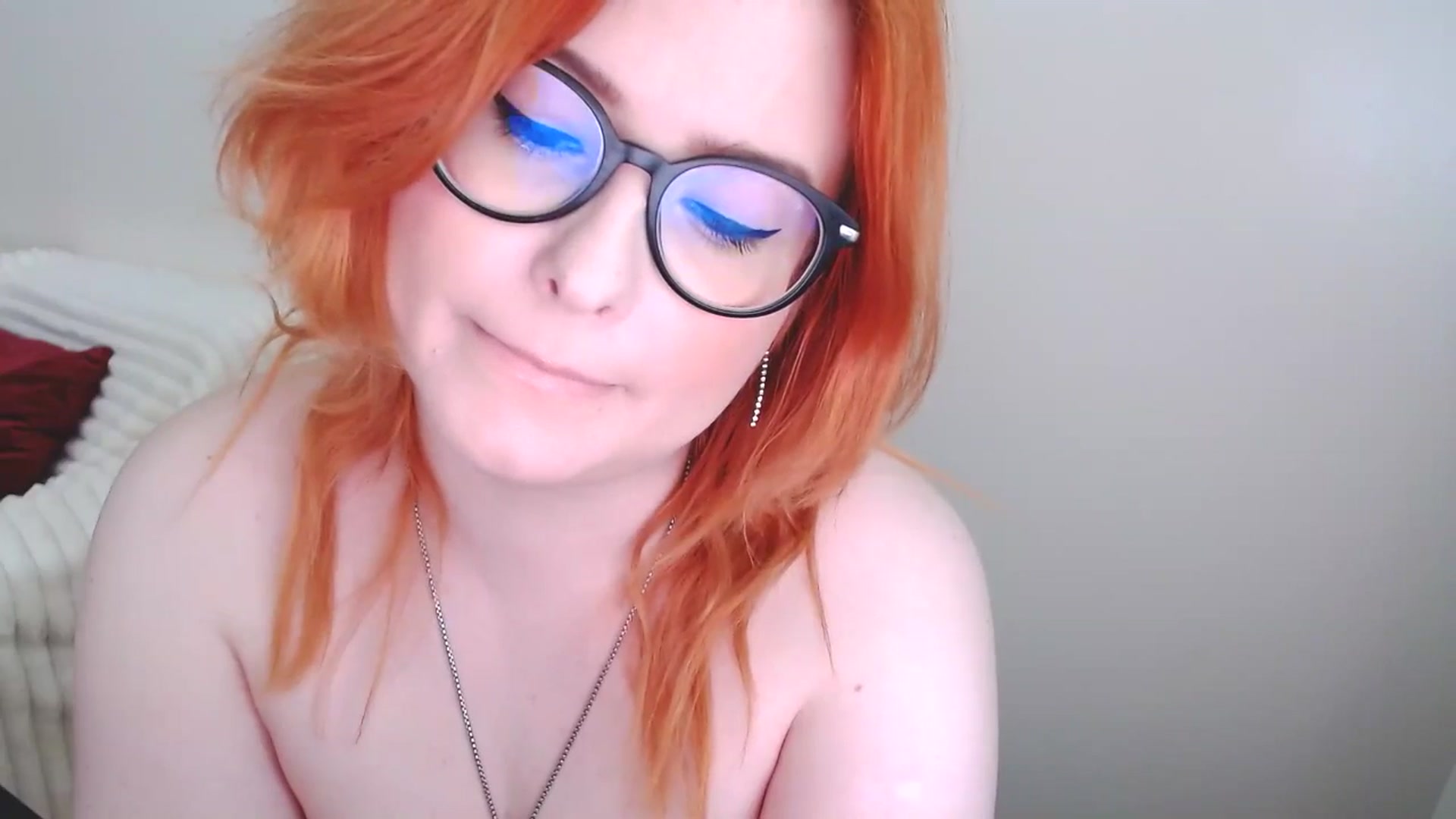 Gallery image thumbnail from EvaStar19's myfreecams stream on, 03/30/2025, 13:13 image 18 of 20